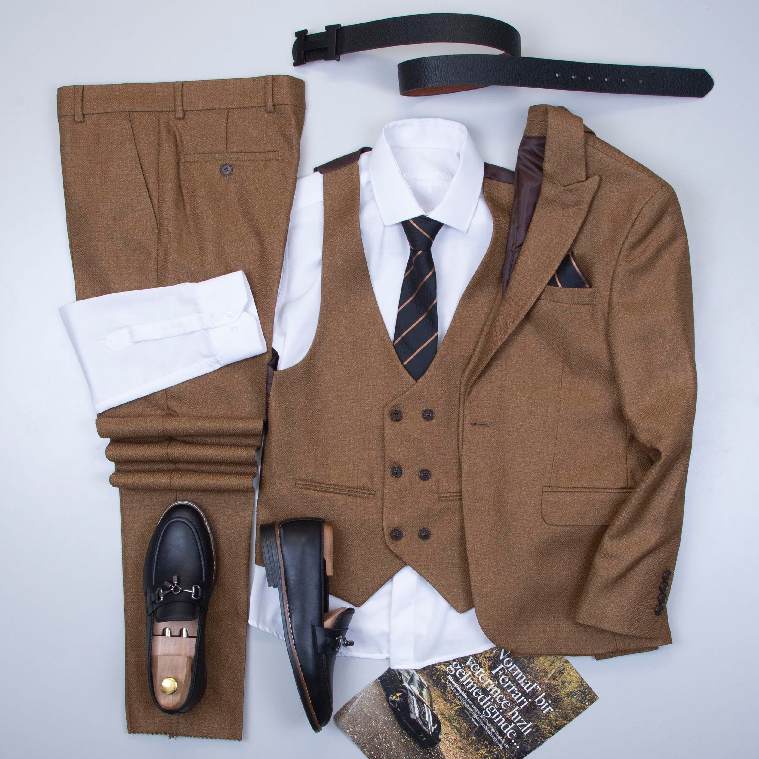 Kahve Takım Elbise Kombini