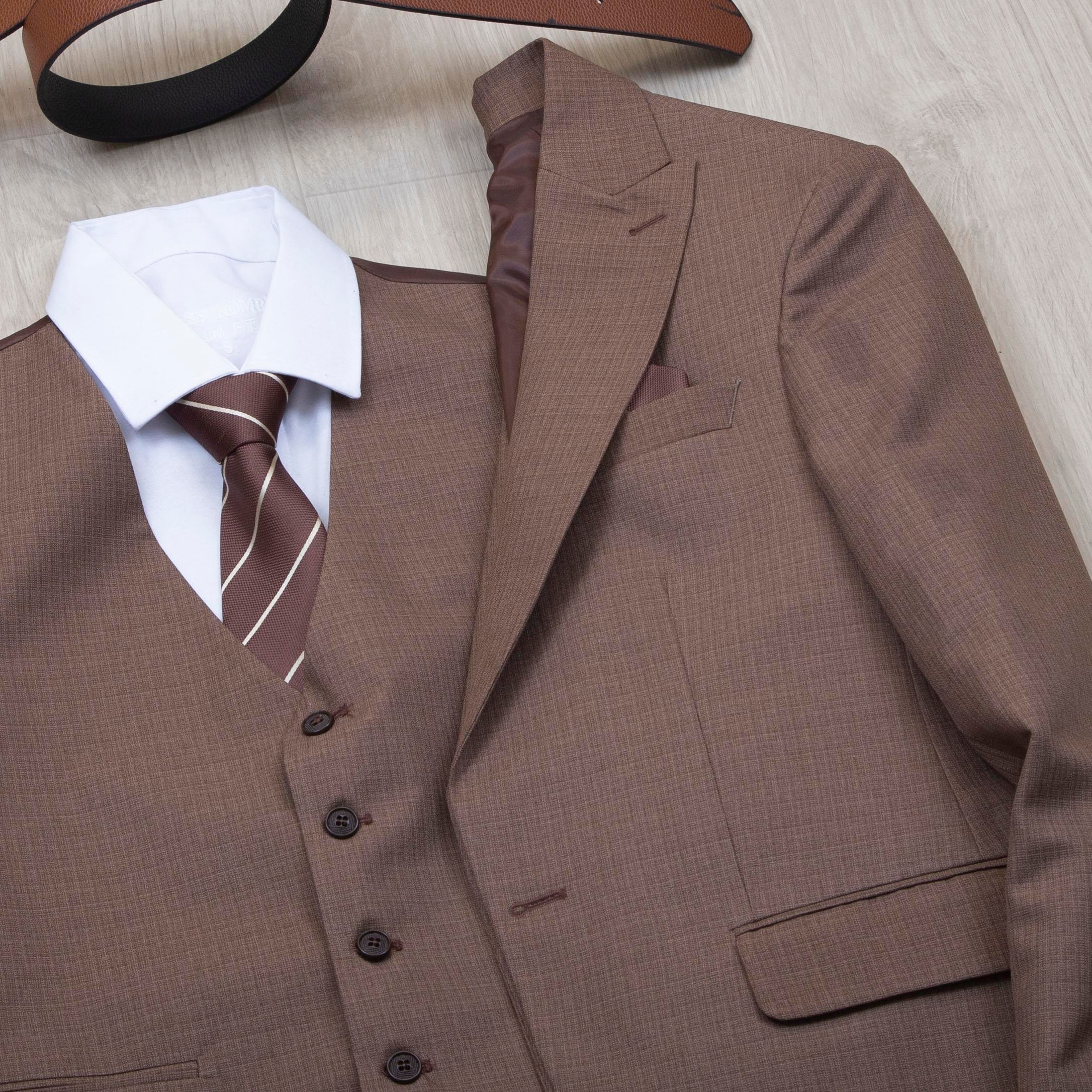 Kahve Takım Elbise Kombini