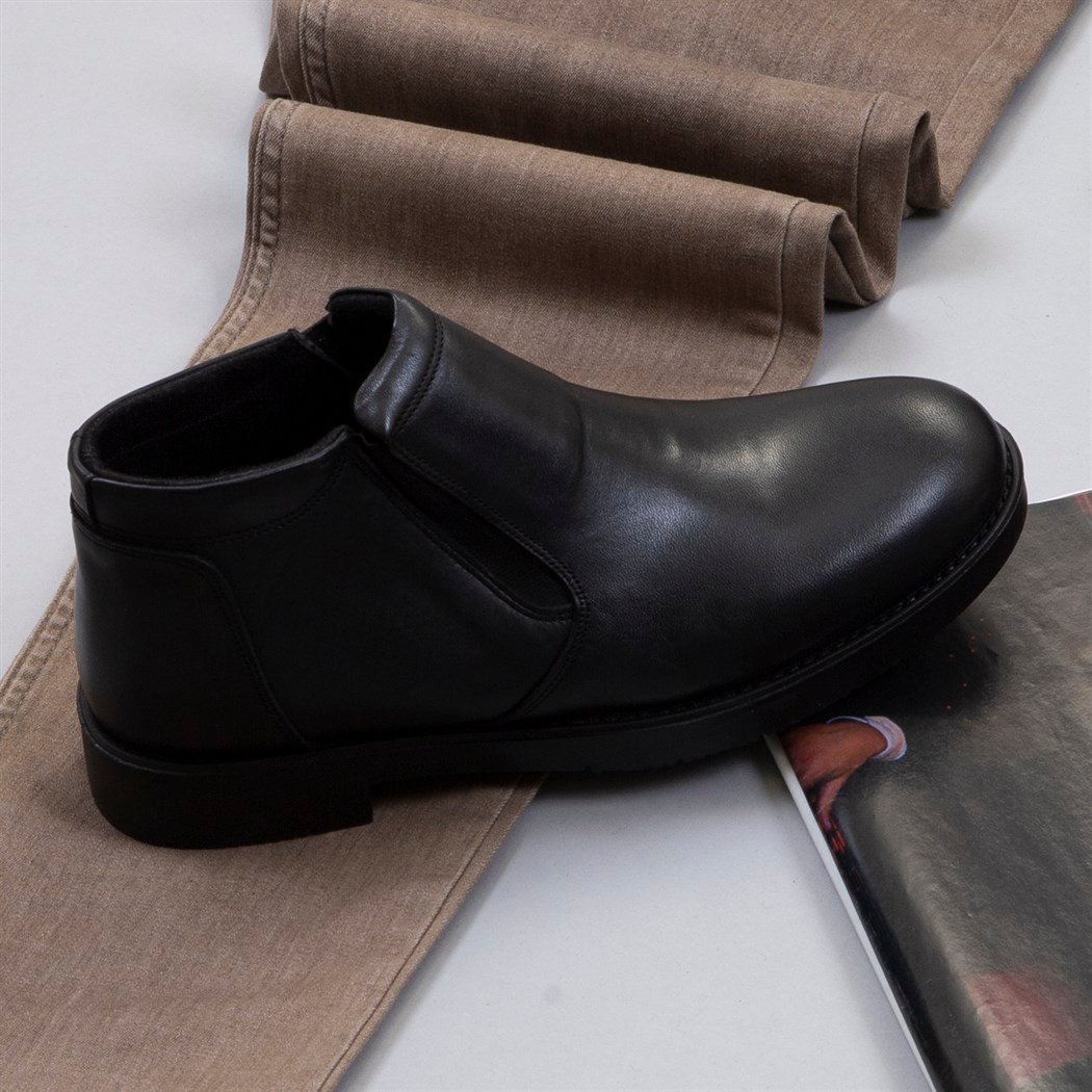 Kahve Uzun Kaşe Kaban Boğazlı Kazak Atkı Pantolon Bot Kombin