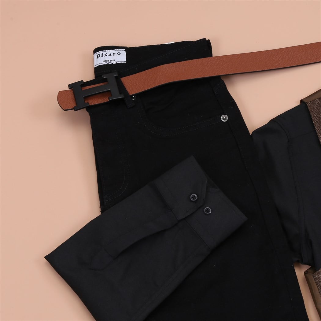 Kahve Yelek Beyaz Pantolon Ayakkabı Kombini