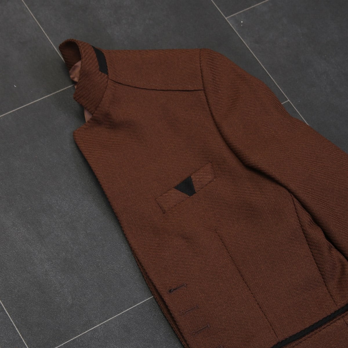 Kahverengi Ceket Gömlek Pantolon Kahverengi Ayakkabı Kombini