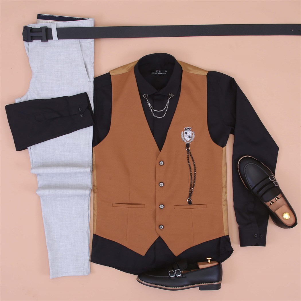 Kahverengi Yelek Siyah Gömlek Kumaş Pantolon Klasik Ayakkabı Koımbini 
