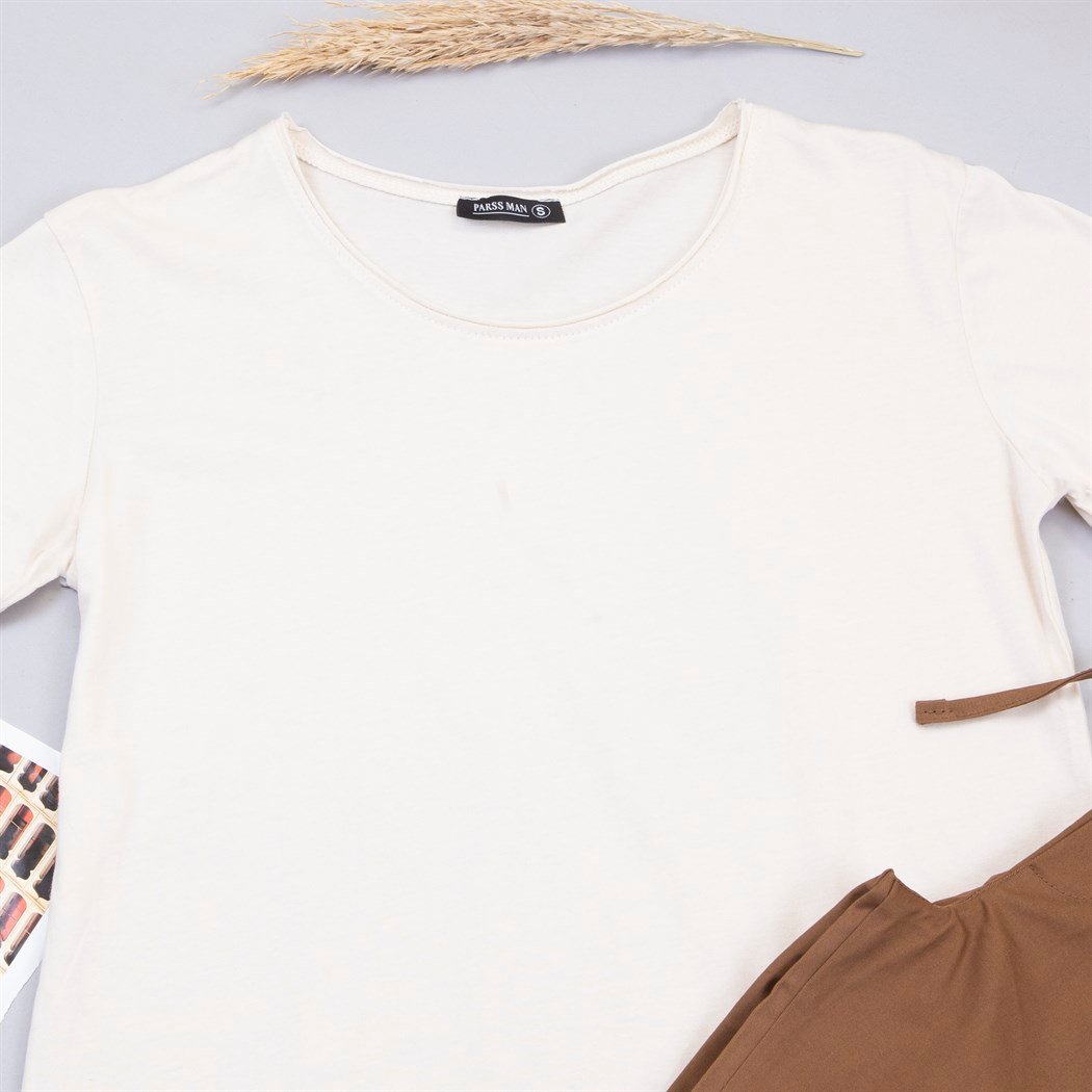 Keten Şort Tişört Ayakkabı Kombin