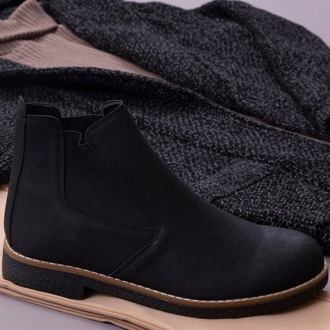 Kırçıllı Hırka Kazak Pantolon Bot Kombin