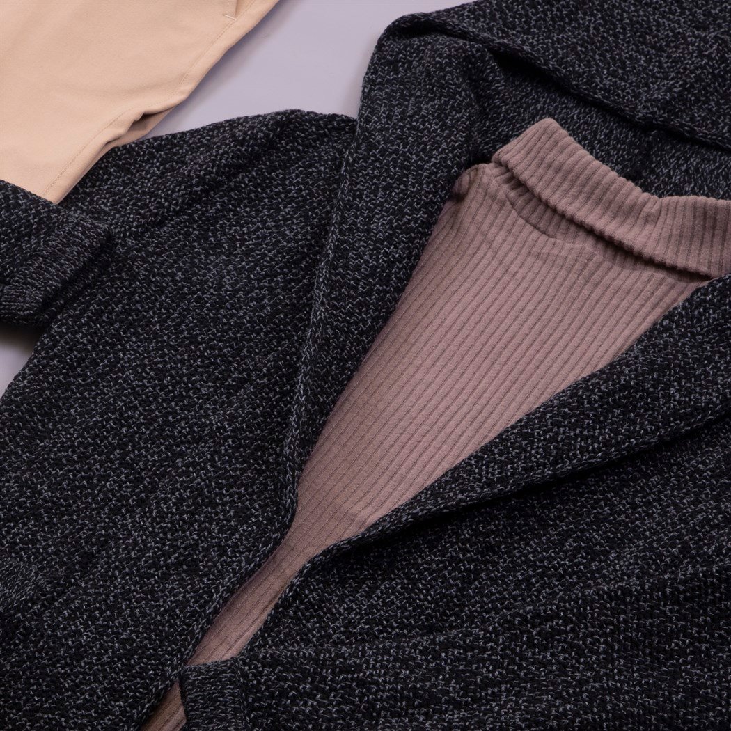 Kırçıllı Hırka Kazak Pantolon Bot Kombin