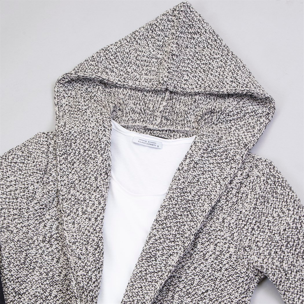 Kırçıllı Hırka Tişört Pantolon Ayakkabı Kombin