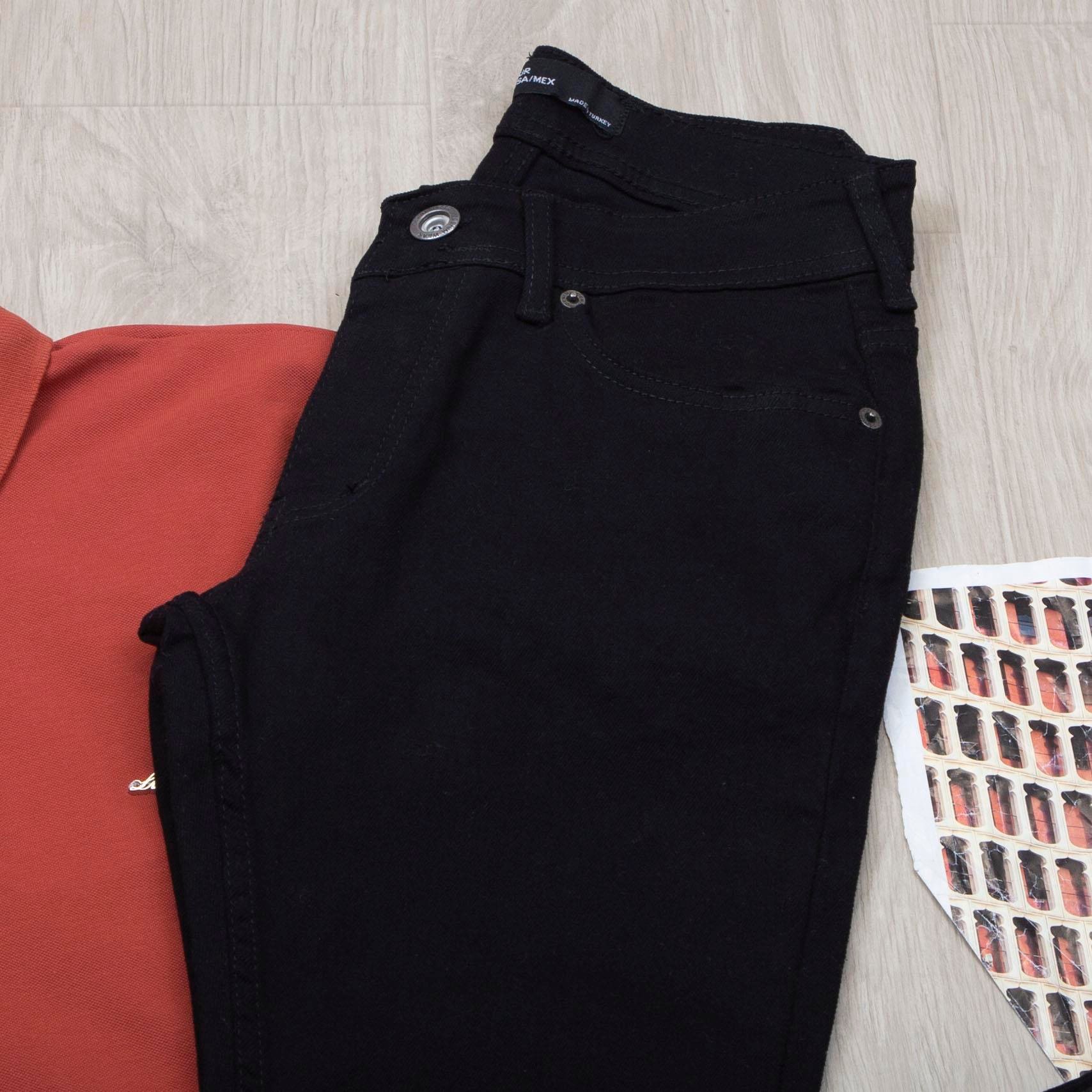 Kiremit Polo Yaka Tişört Pantolon Ayakkabı Kombin