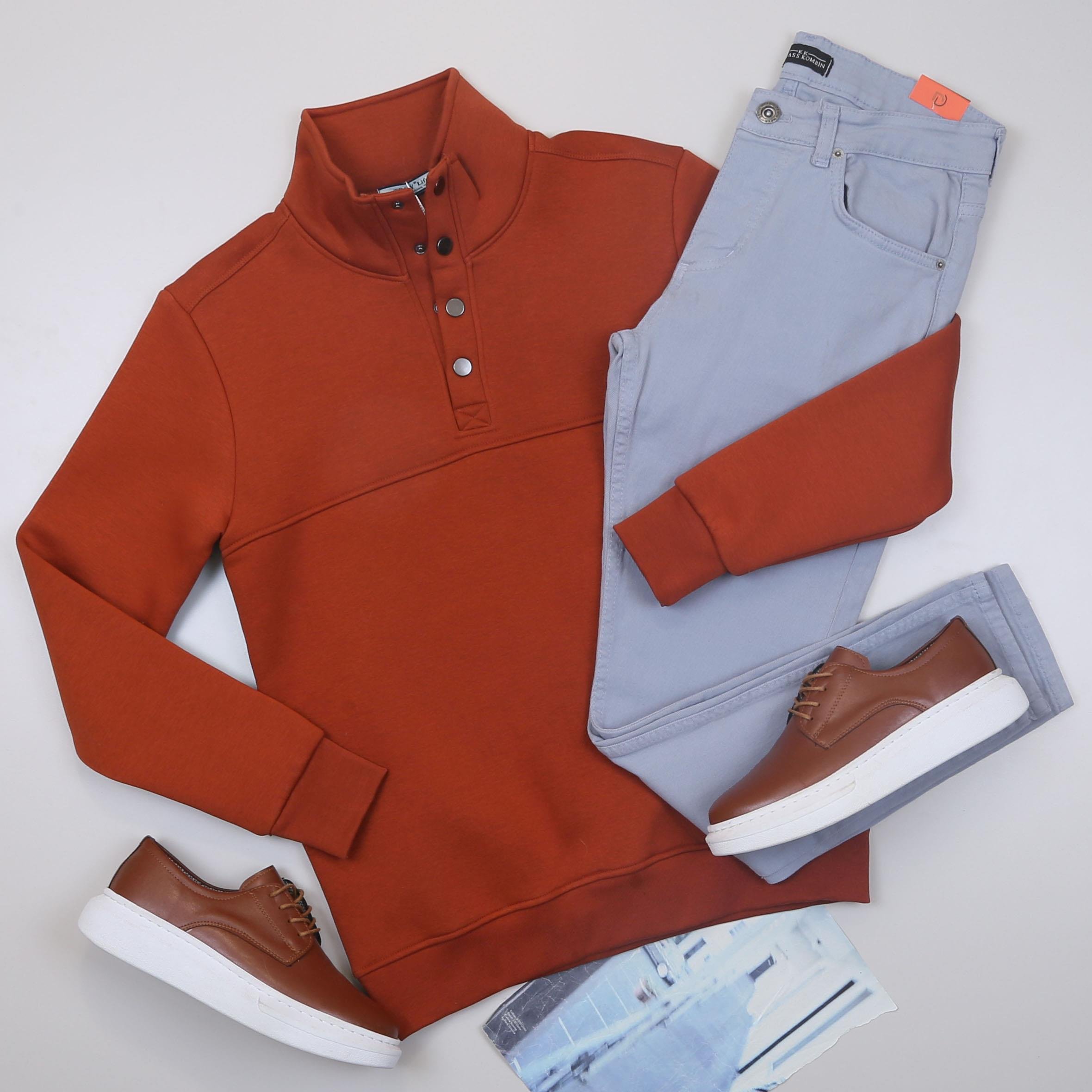 Kiremit Sweat Pantolon Ayakkabı Kombin