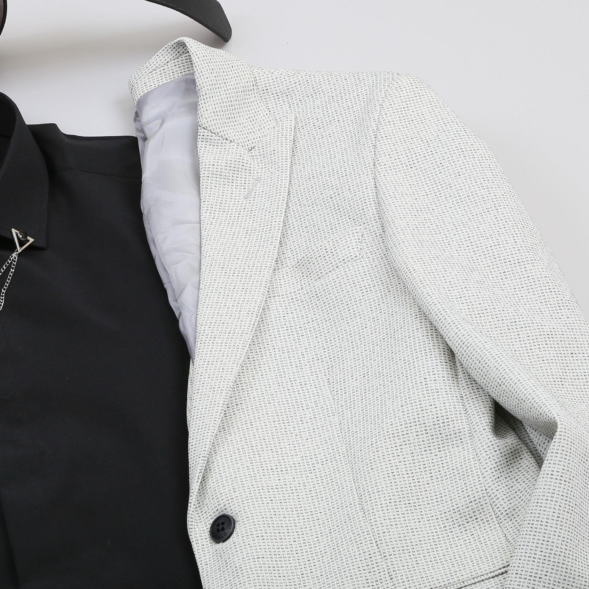 Kırık Beyaz Blazer Ceket Gömlek Pantolon Ayakkabı Kombin