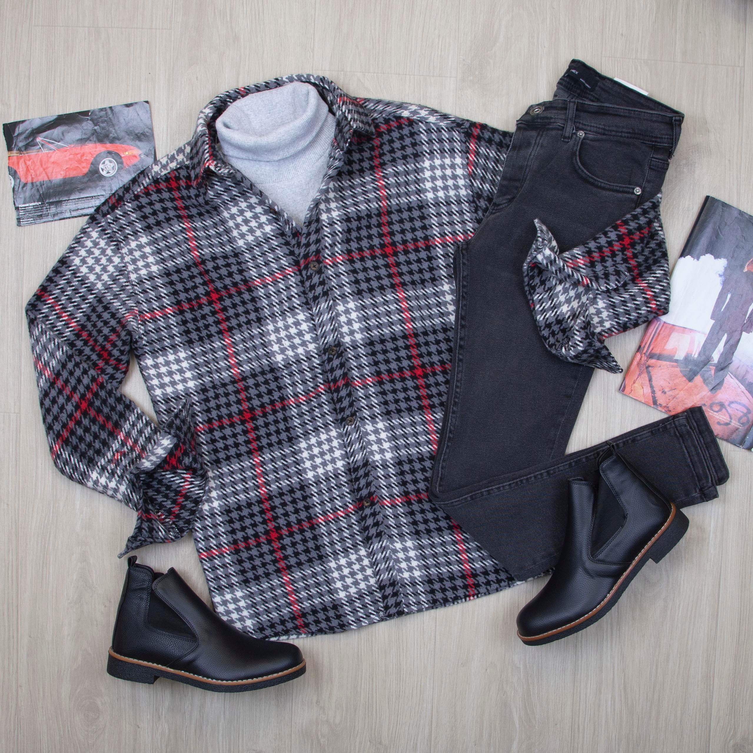 Kırmızı Çizgili Ekose Gömlek Bot Lacivert Kot Pantolon Kombin