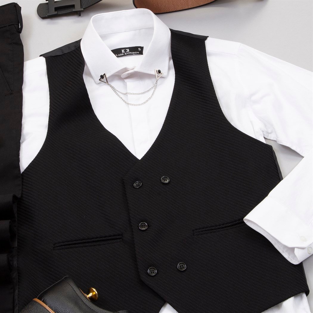 Klasik Siyah Yelek Gömlek Pantolon Ayakkabı Kombin