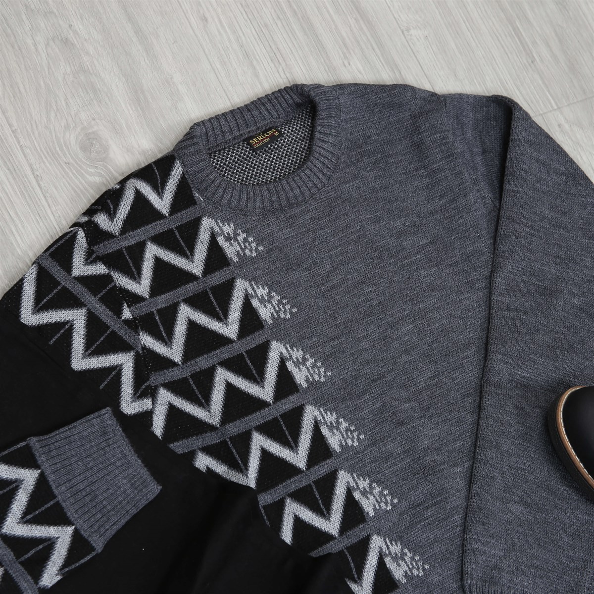 Kot Pantolon Siyah Gri Kazak Bot Kombini