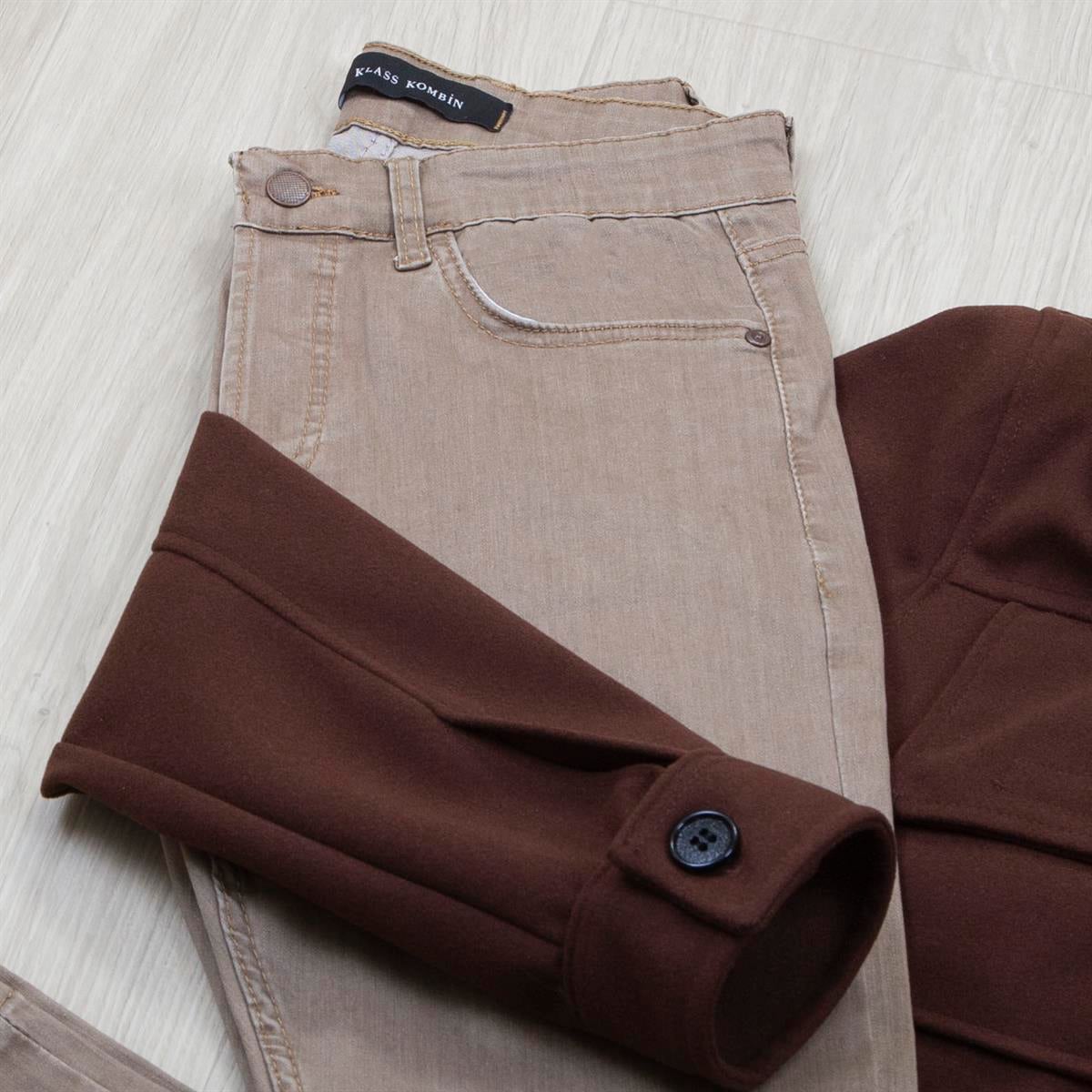 Koyu Kahve Kaşe Ceket Boğazlı Body Pantolon Bot Kombin