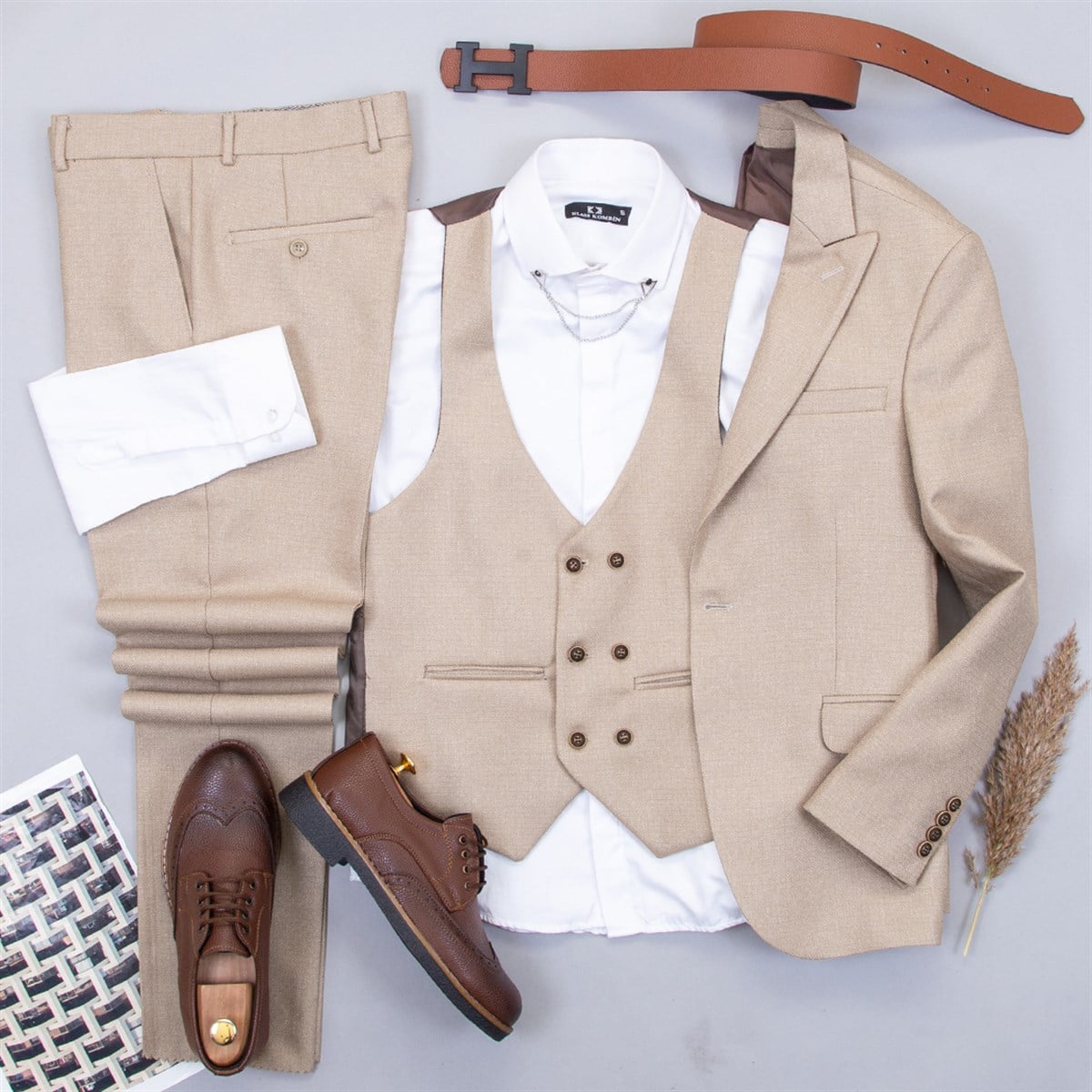 Krem Takım Elbise Kombini