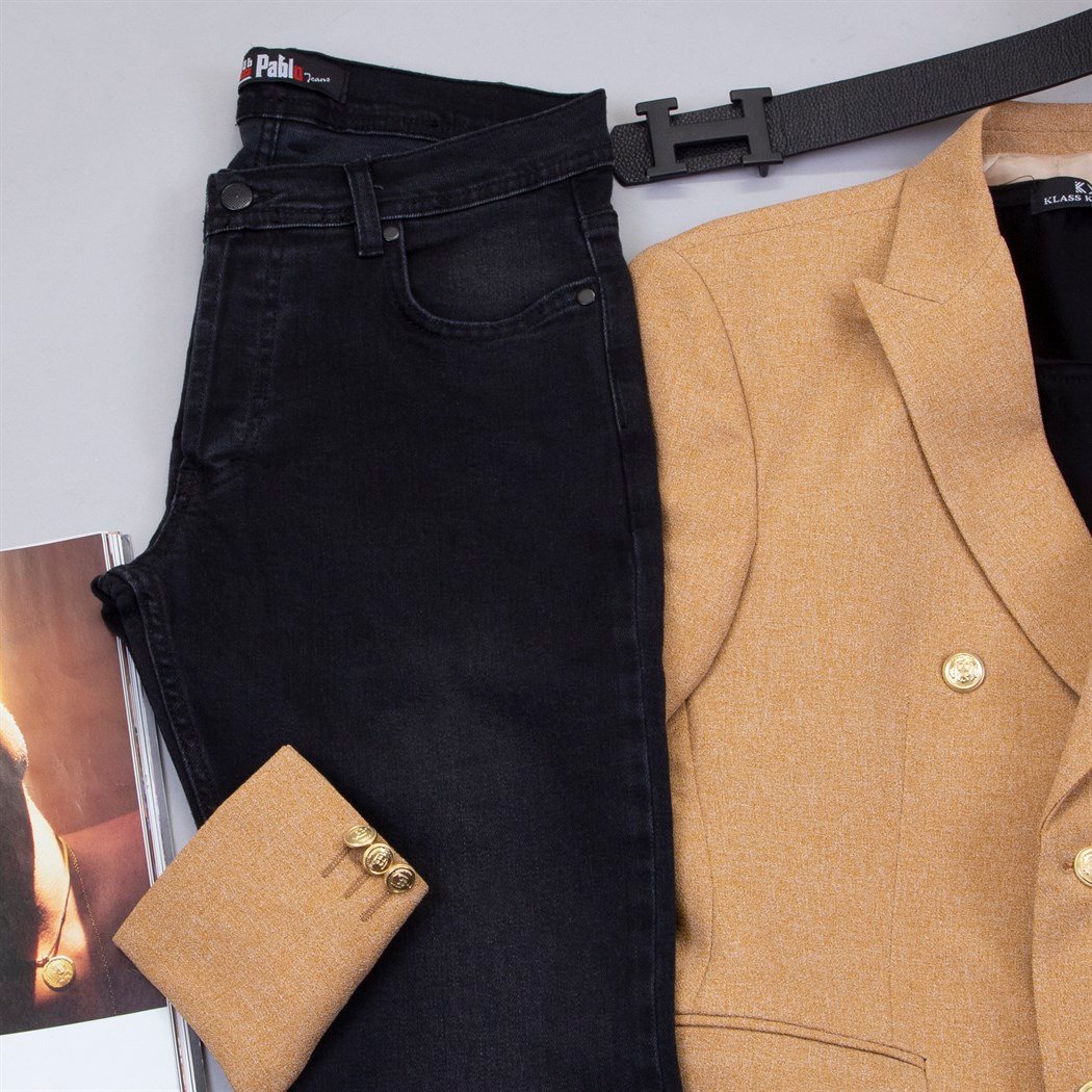 Kruvaze Ceket Pantolon Tişört Ayakkabı Kombin