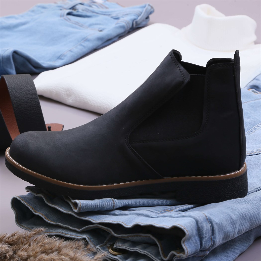 Kürklü Kot Ceket Kazak Pantolon Bot Kombin