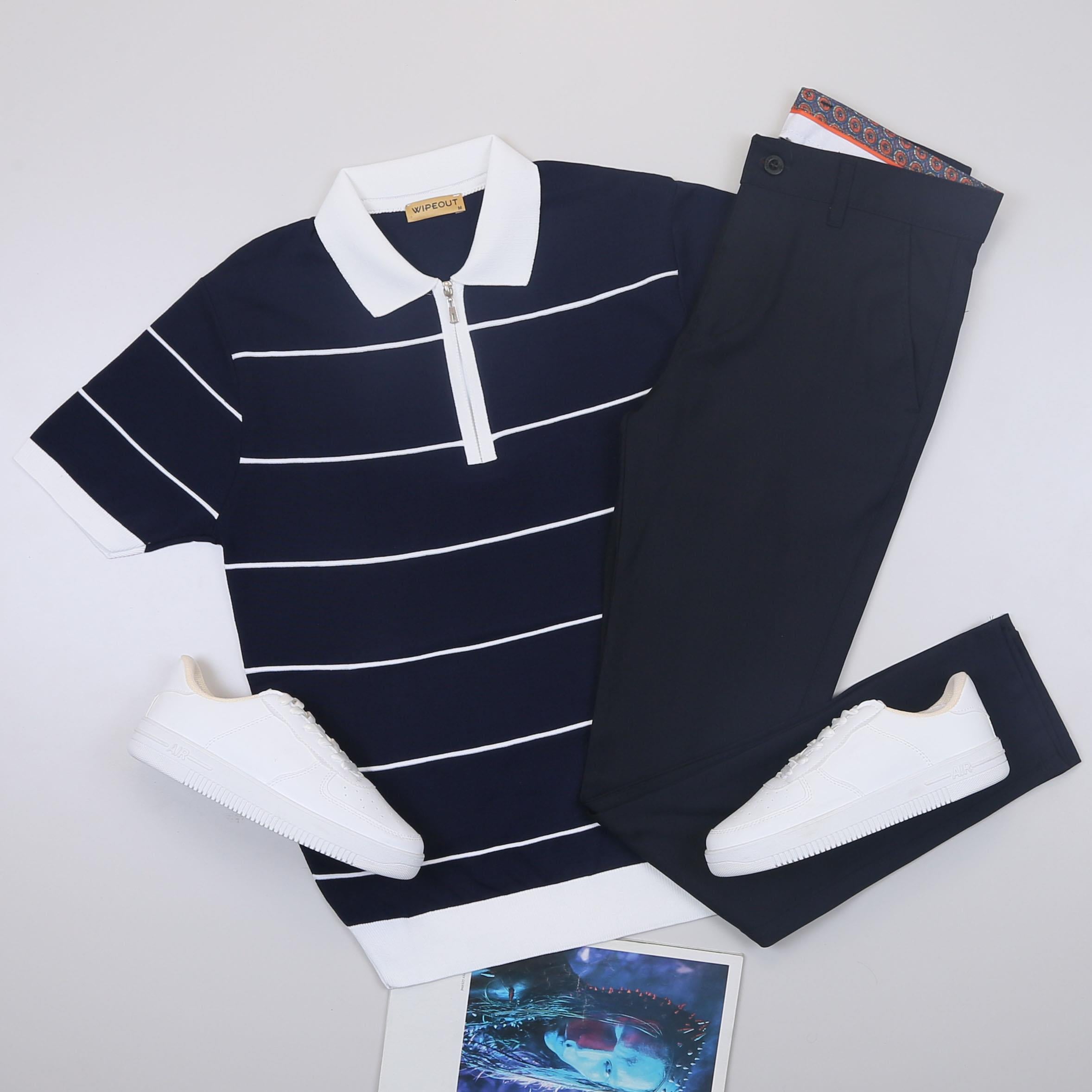 Lacivert Beyaz Çizgili Polo Yaka Tişört Pantolon Ayakkabı Kombin