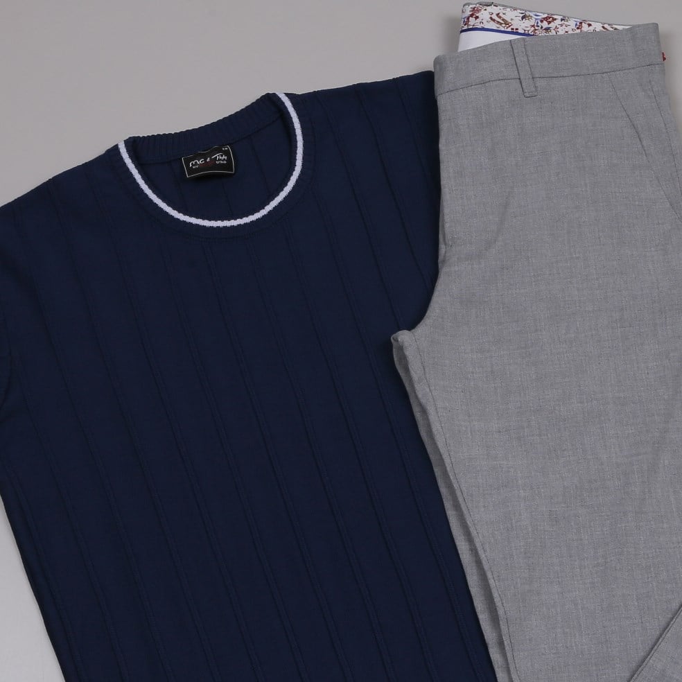 lacivert bisiklet yaka Triko Polo Yaka Tişört gri kumaş  pantolon  ayakkabı Kombin