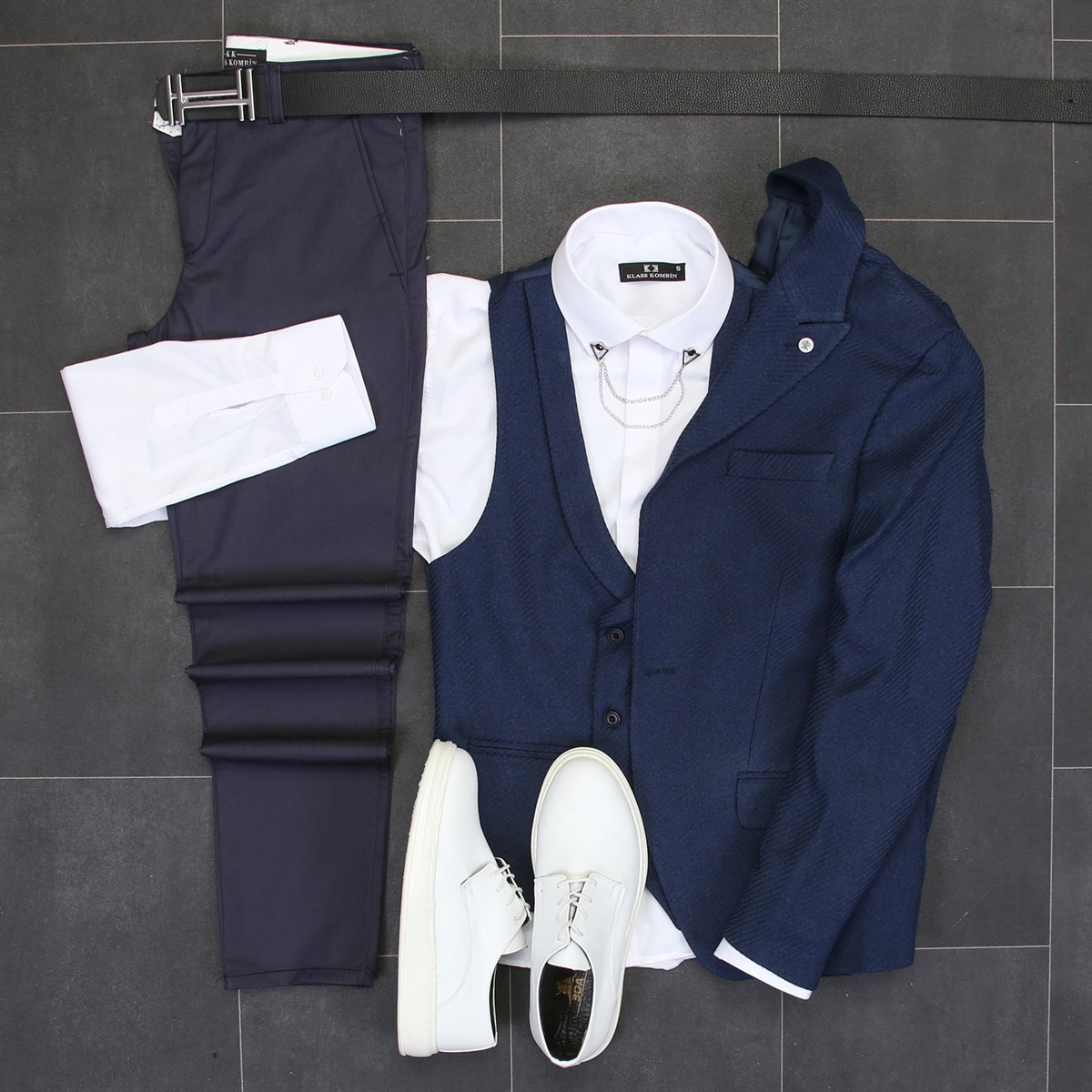 Lacivert Ceket Yelek Beyaz Gömlek Pantolon Ayakkabı Kombini