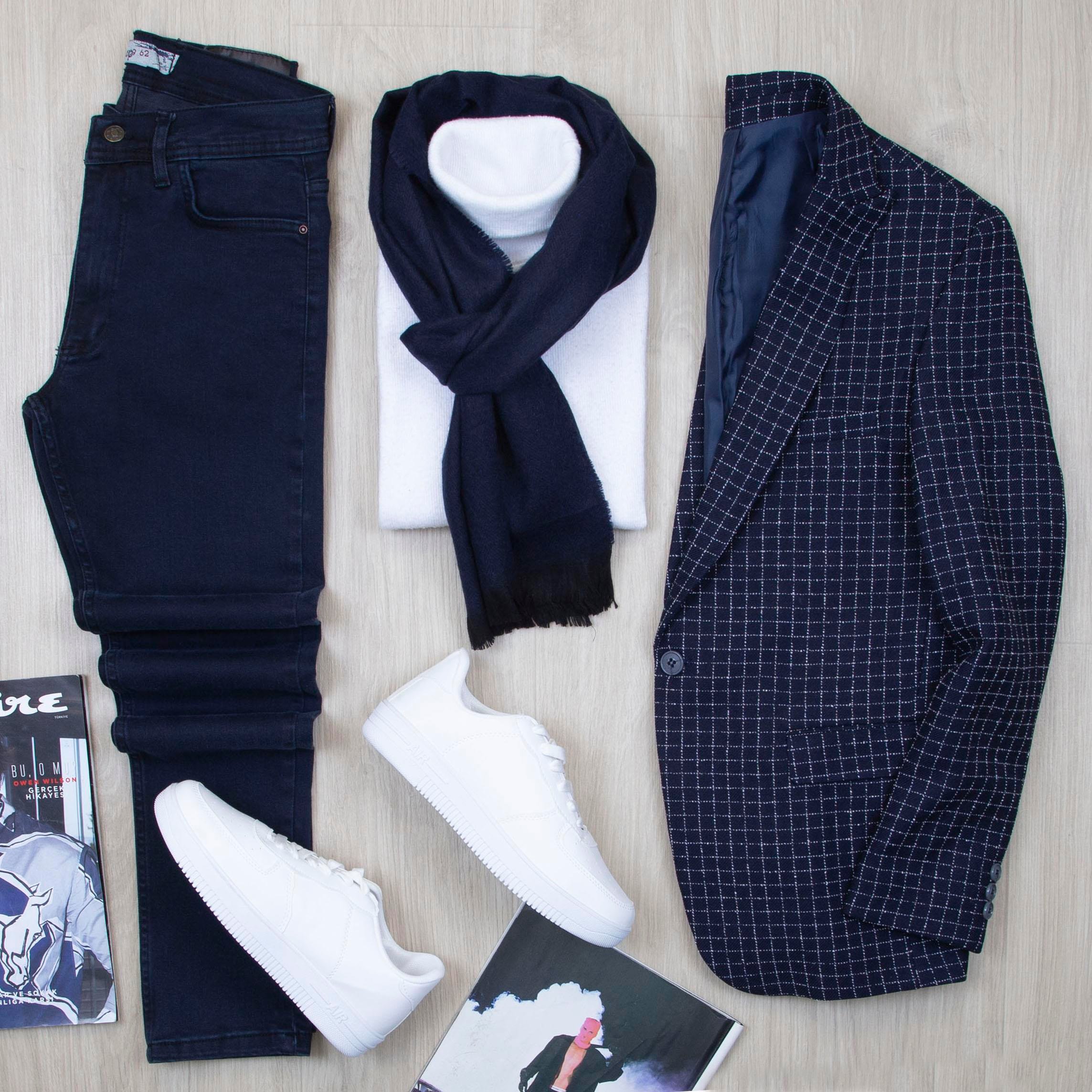 Lacivert Ekose Blazer Ceket Boğazlı Body Pantolon Bot Kombin