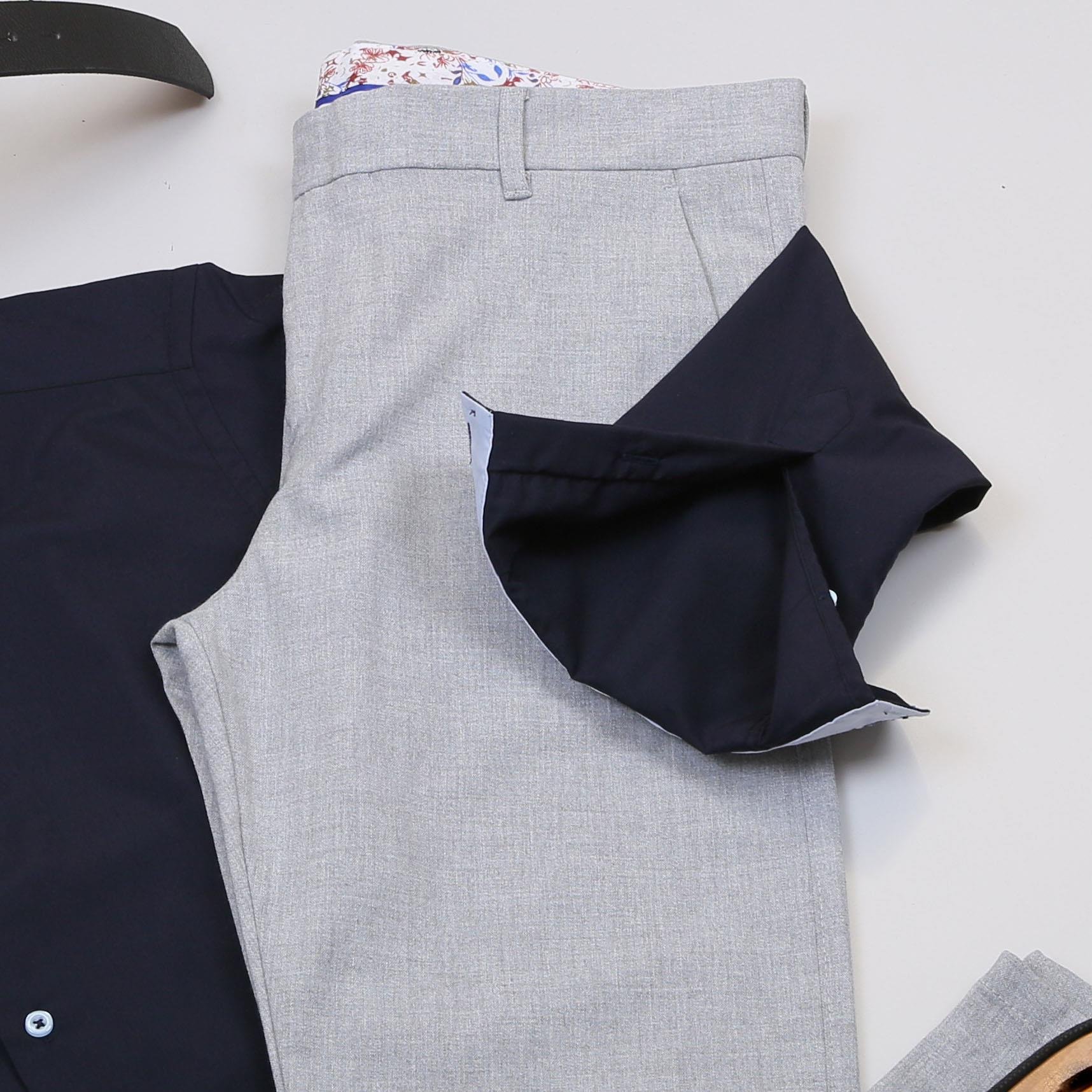 Lacivert Gömlek Gri Pantolon Ayakkabı Kombin