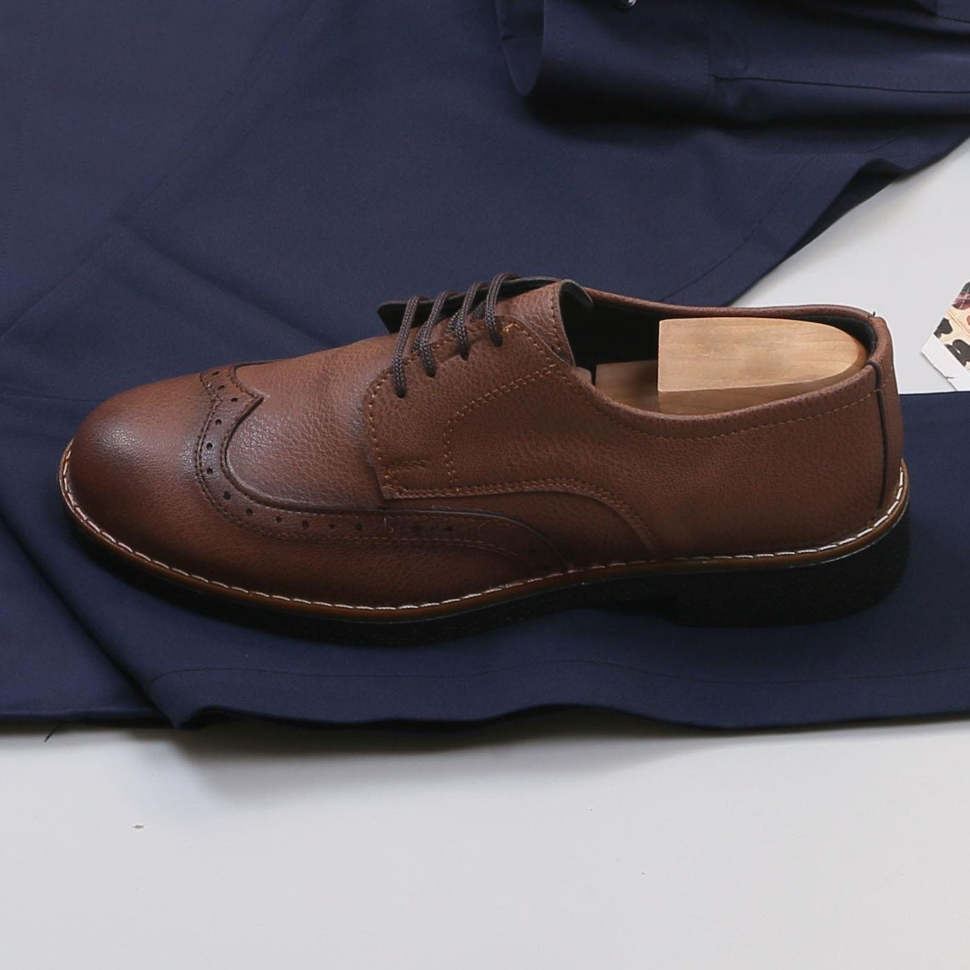 Lacivert Gömlek Lacivert Pantolon Ayakkabı Kombin