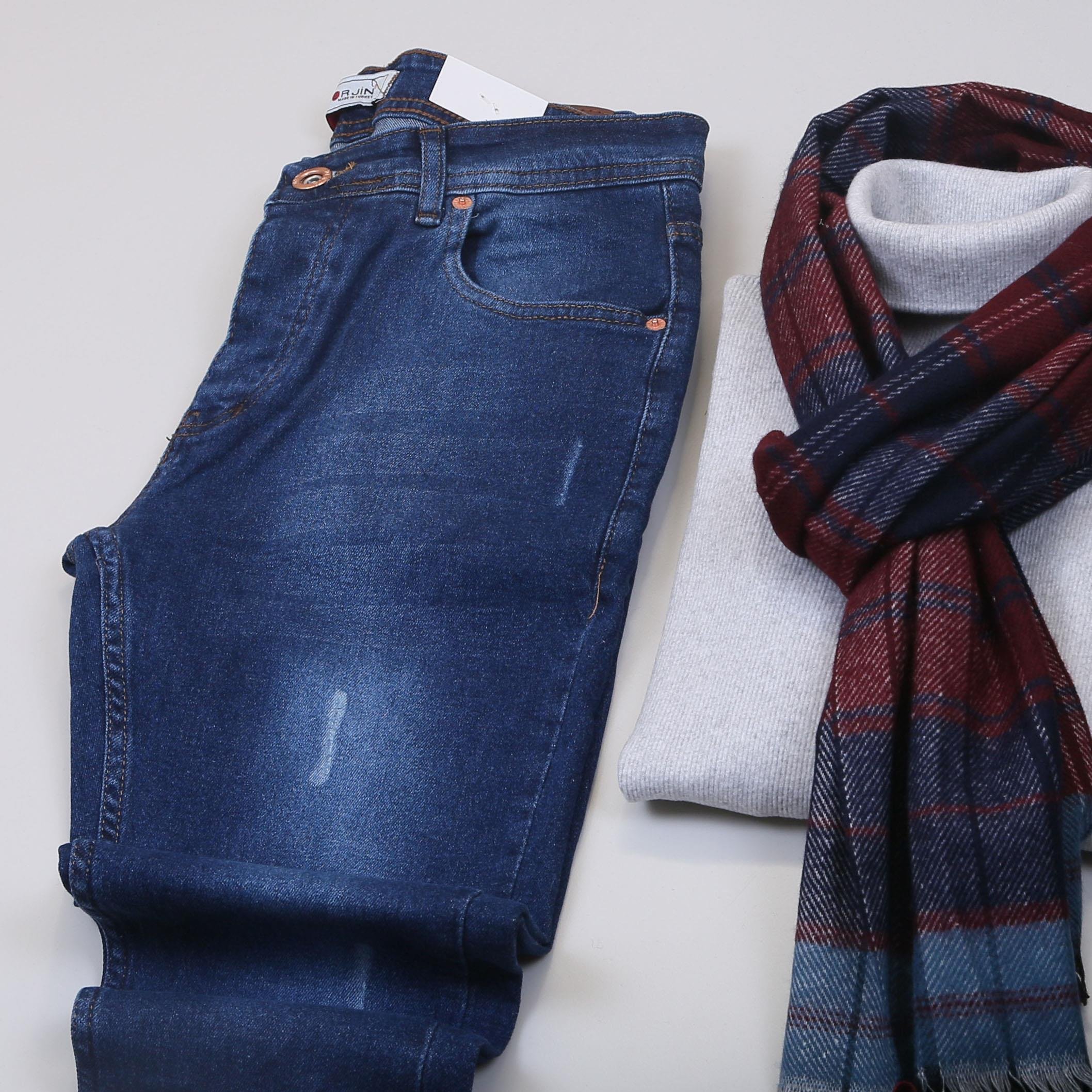 Lacivert Kaban Boğazlı Body Pantolon Bot Kombin