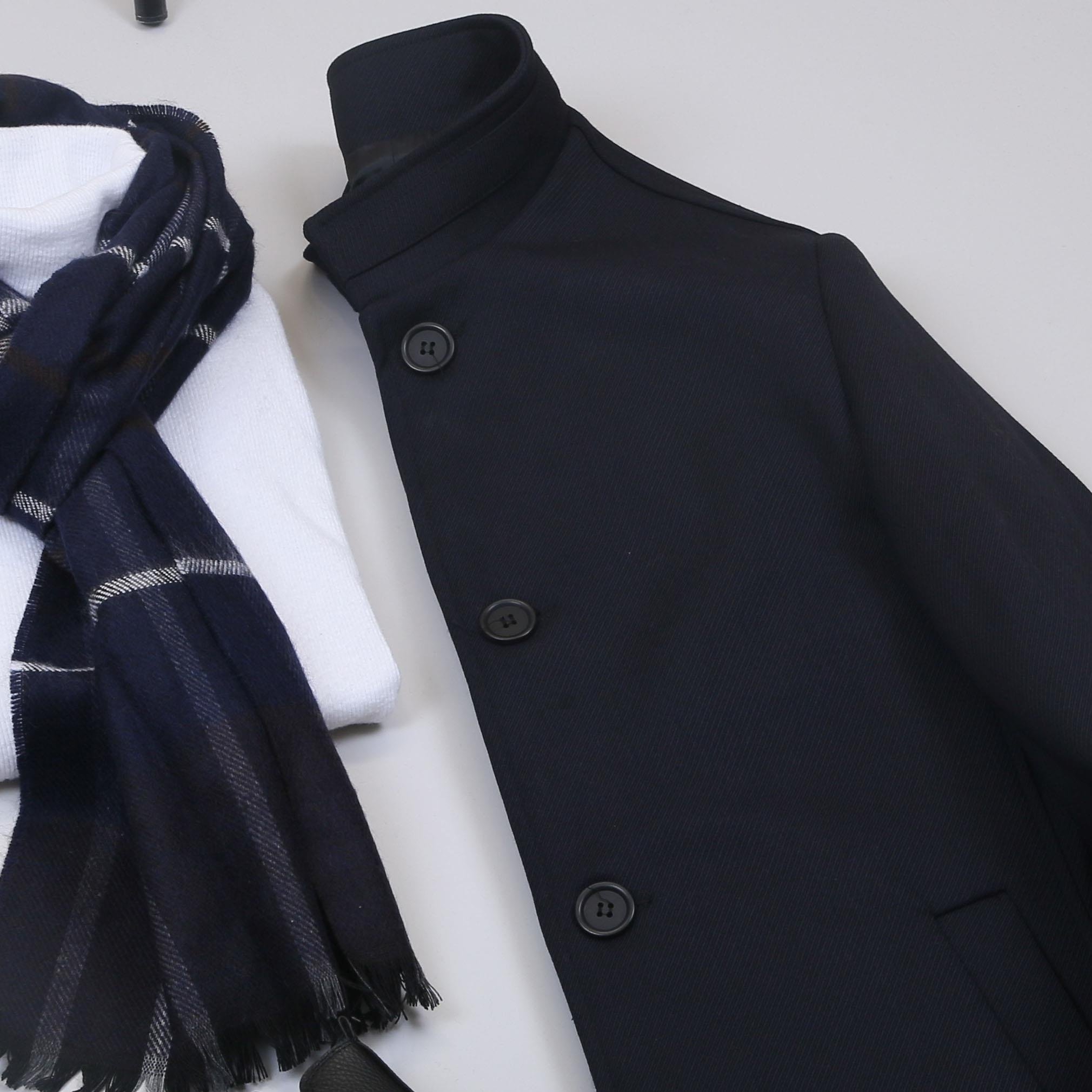 Lacivert Kaban Boğazlı Body Pantolon Bot Kombin