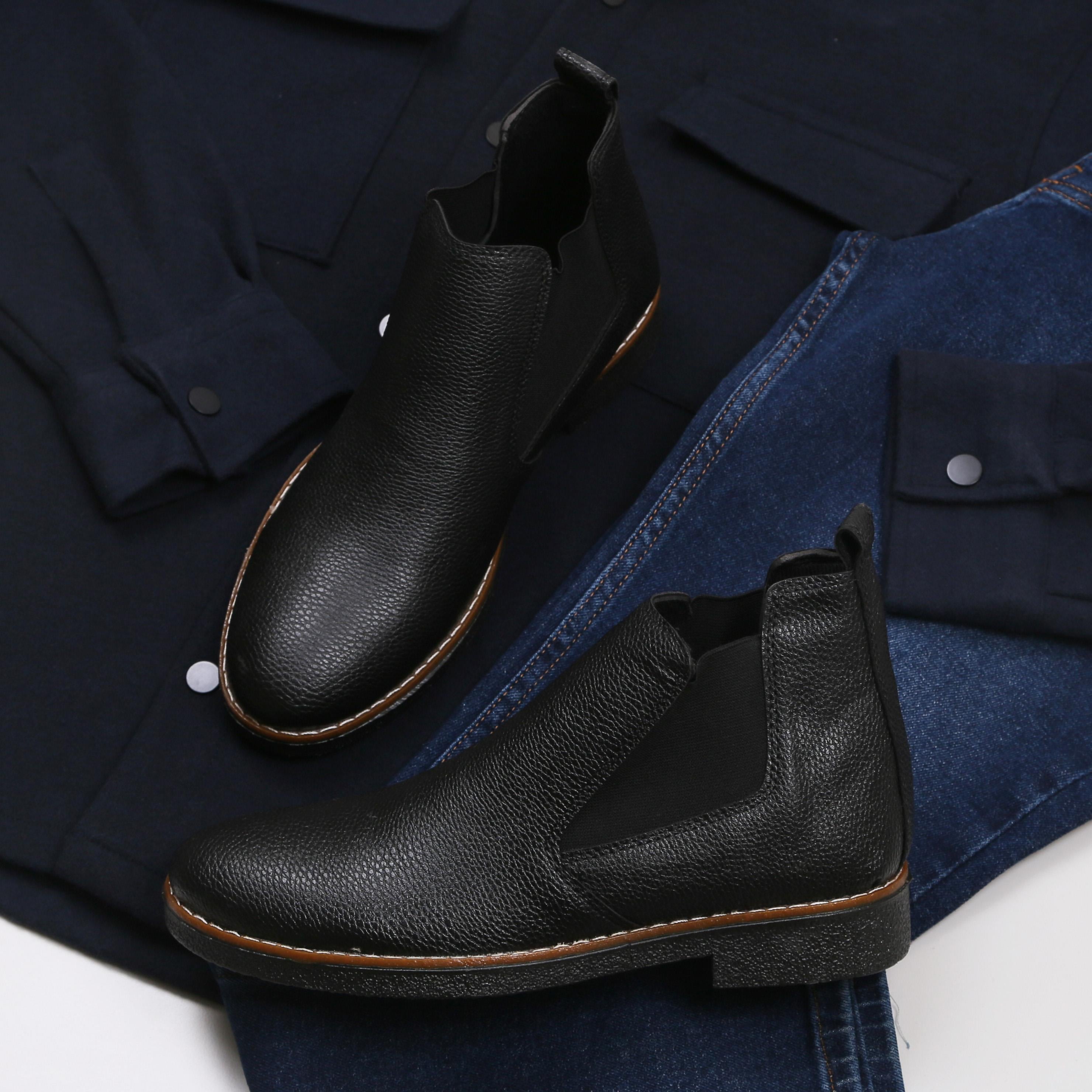 Lacivert Kaşe Gömlek Boğazlı Body Pantolon Bot Kombin