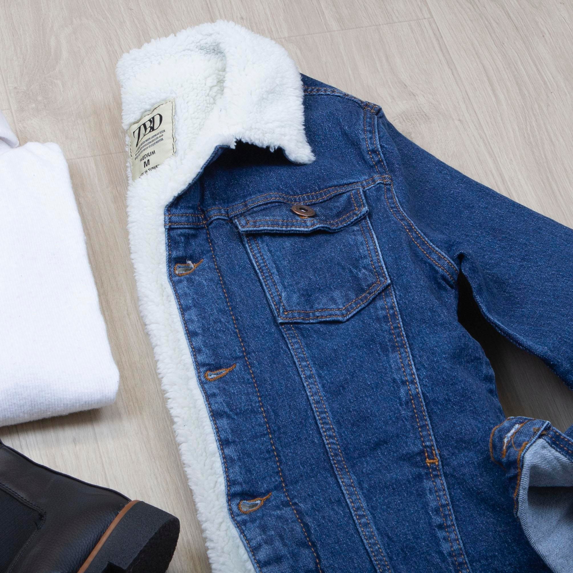 Lacivert Kürklü Kot Ceket Boğazlı Body Pantolon Bot Kombin