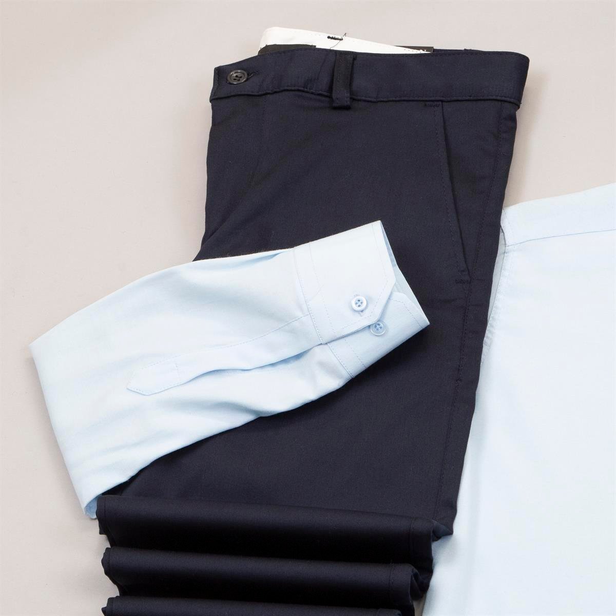 Lacivert Pantolon Mavi Gömlek Ayakkabı Kombin