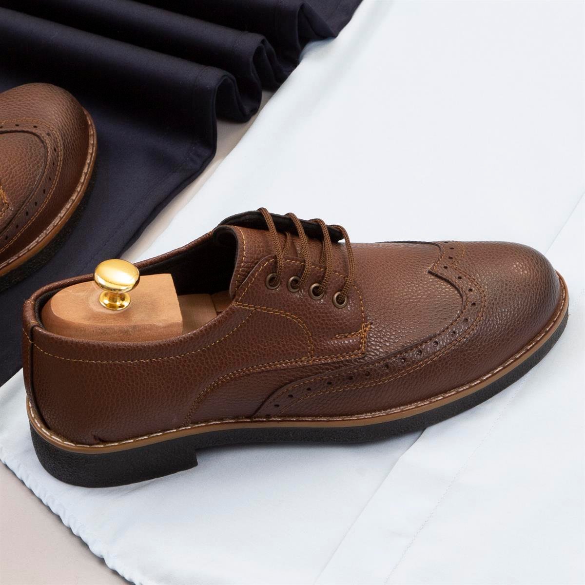 Lacivert Pantolon Mavi Gömlek Ayakkabı Kombin