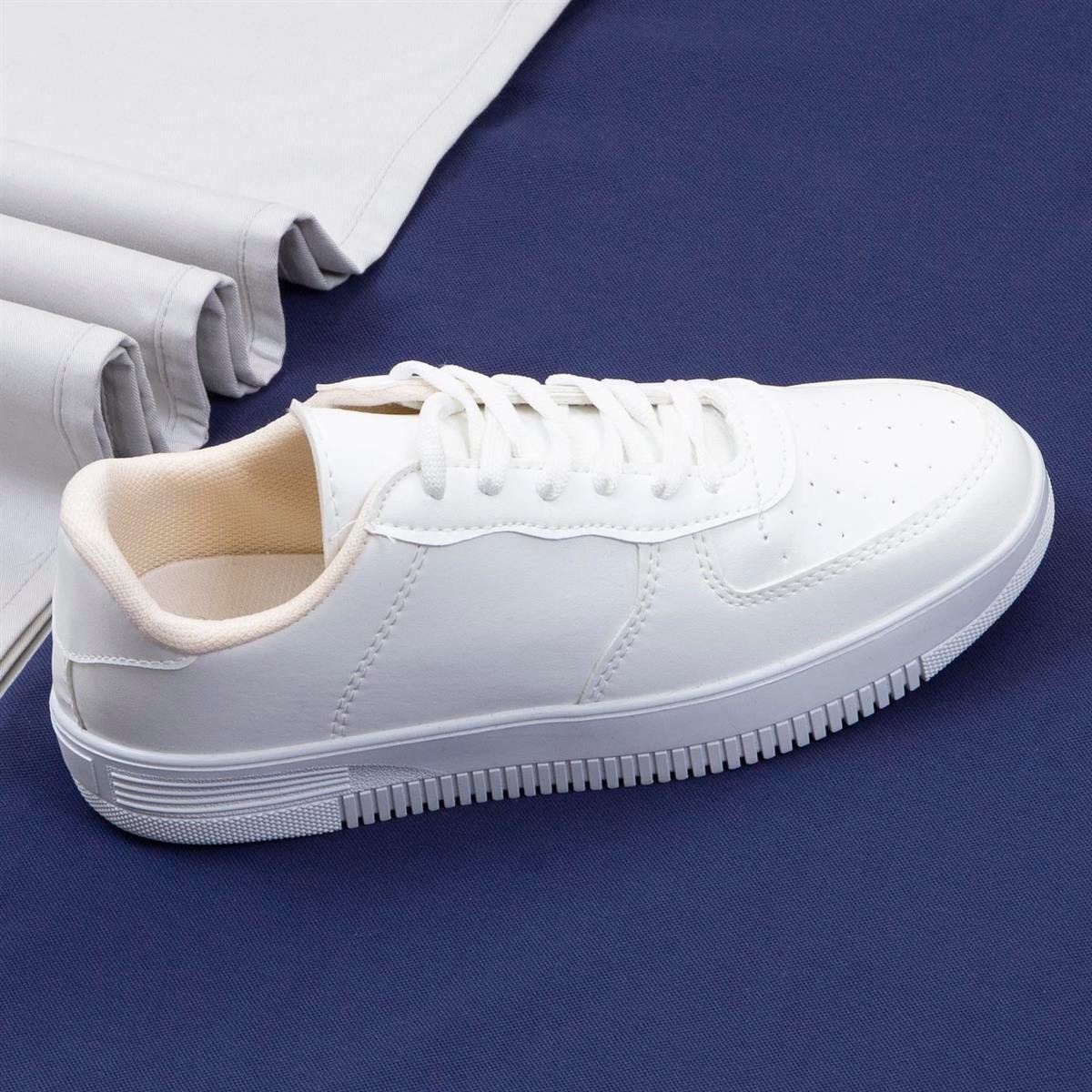 Lacivert Polo Yaka Tişört Pantolon Ayakkabı Kombin