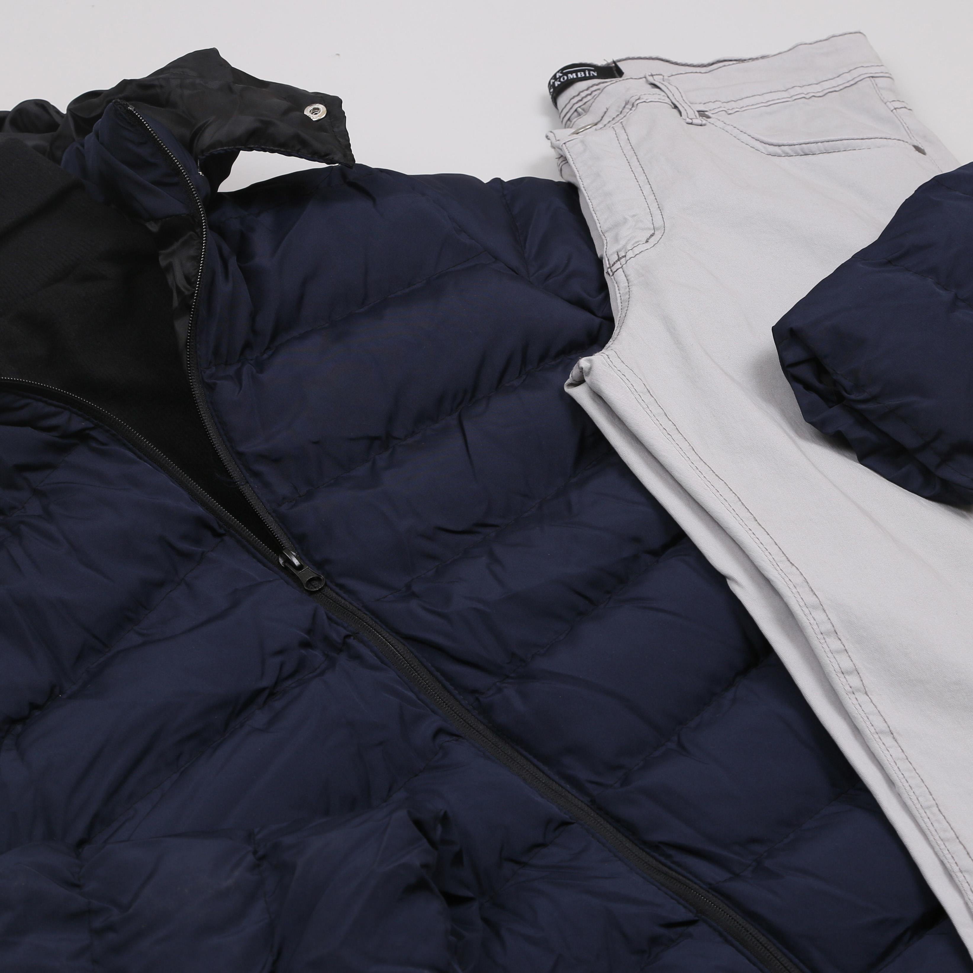 Lacivert Şişme Mont Pantolon Ayakkabı Kombini