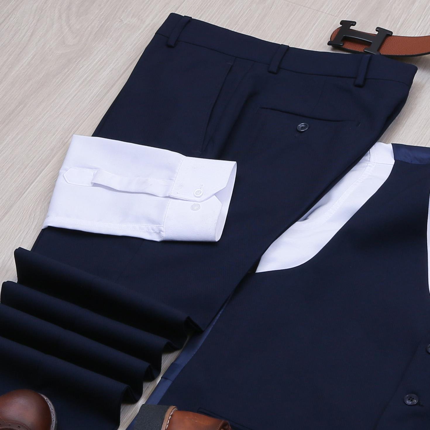 Lacivert Takım Elbise Kombini