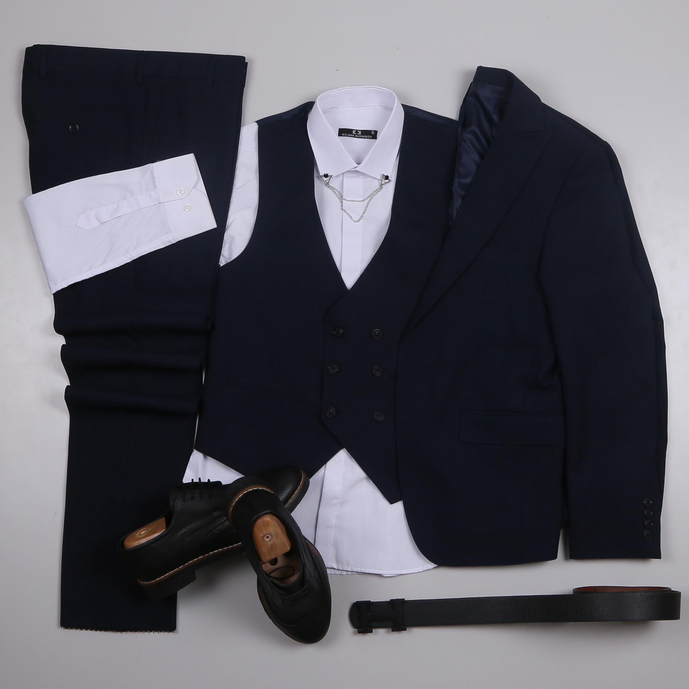 Lacivert Takım Elbise Kombini