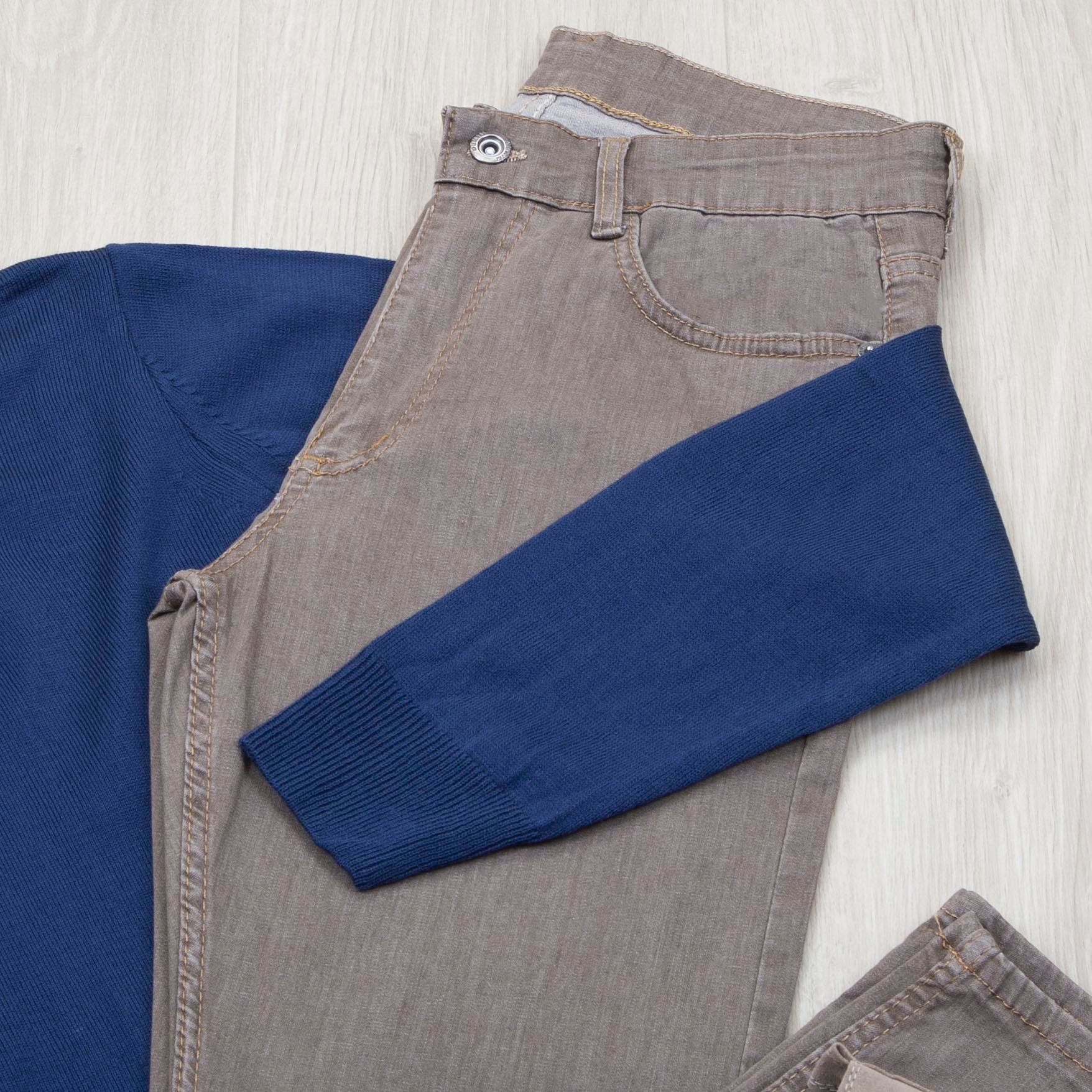 Lacivert Yarım Balıkçı Triko Kazak Pantolon Bot Kombin