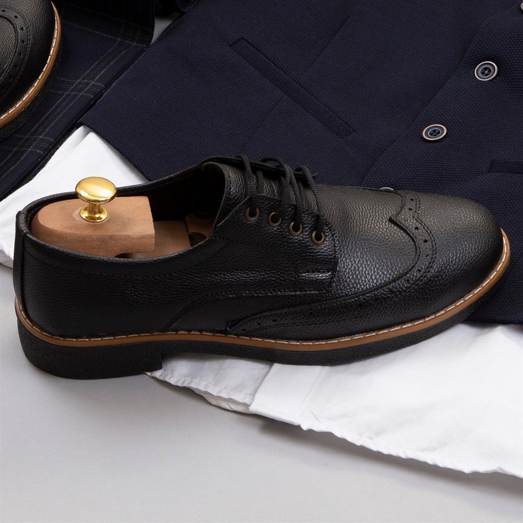 Lacivert Zincirli Yelek Gömlek Pantolon Ayakkabı Kombin