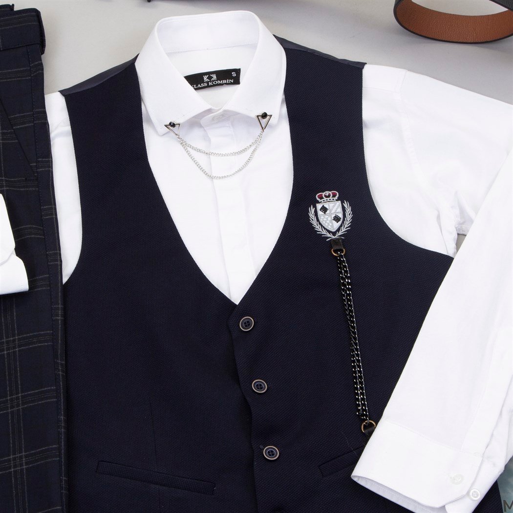 Lacivert Zincirli Yelek Gömlek Pantolon Ayakkabı Kombin