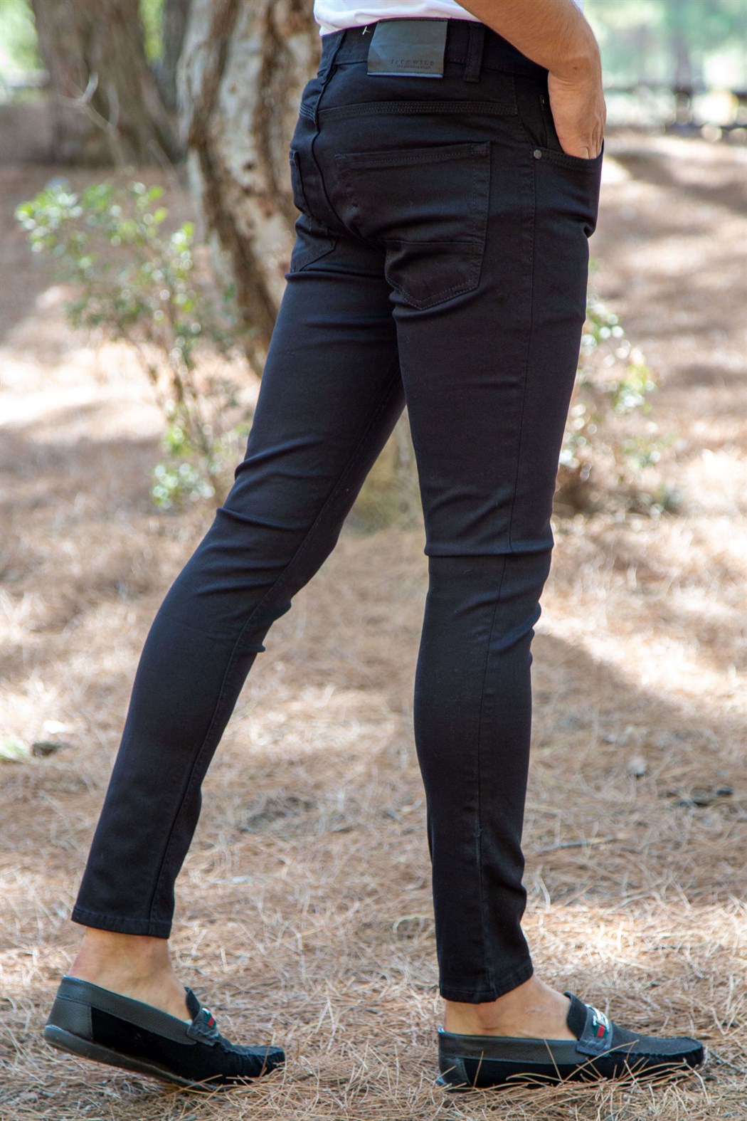 Likralı slim fit düz siyah kot pantolon