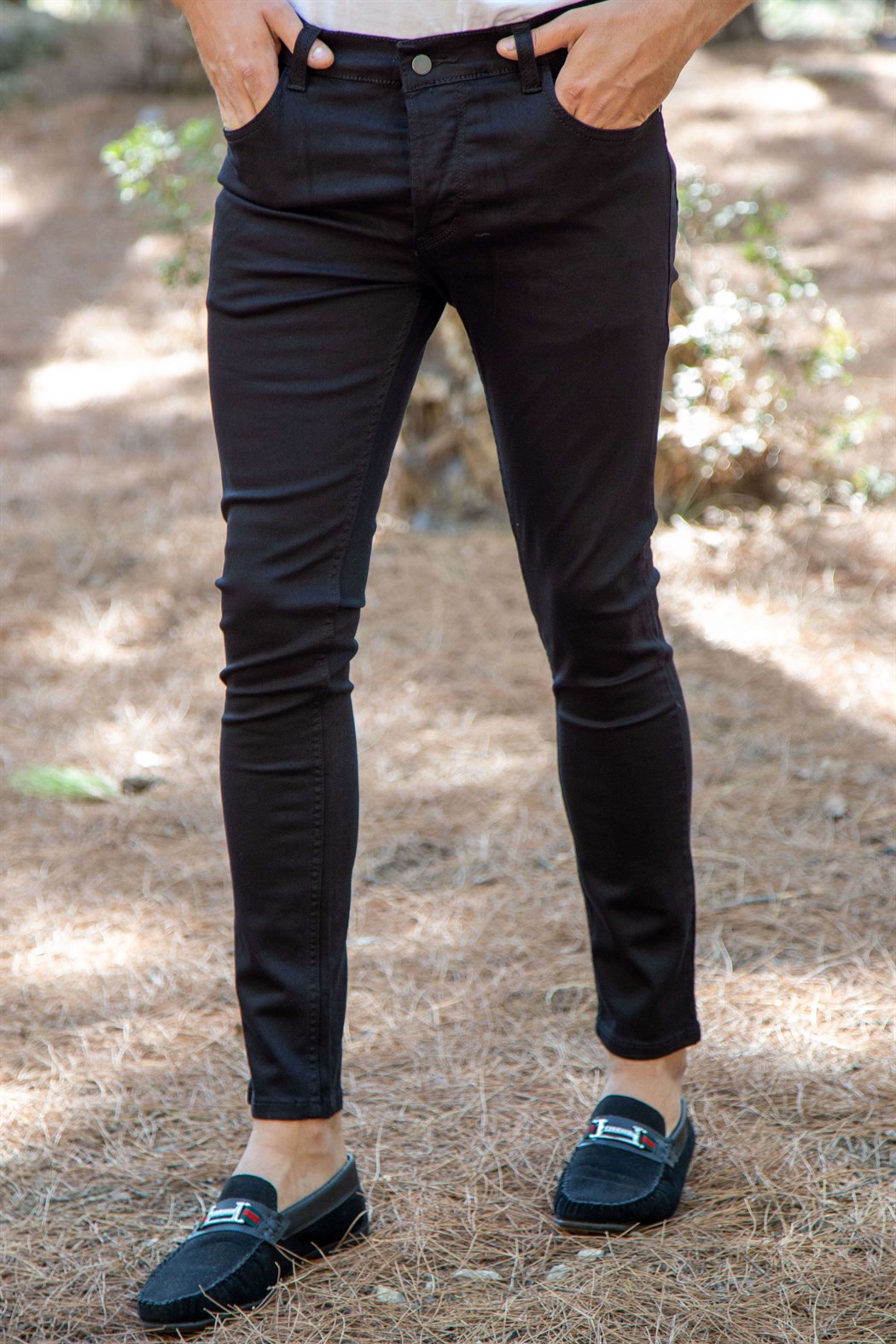 Likralı slim fit düz siyah kot pantolon