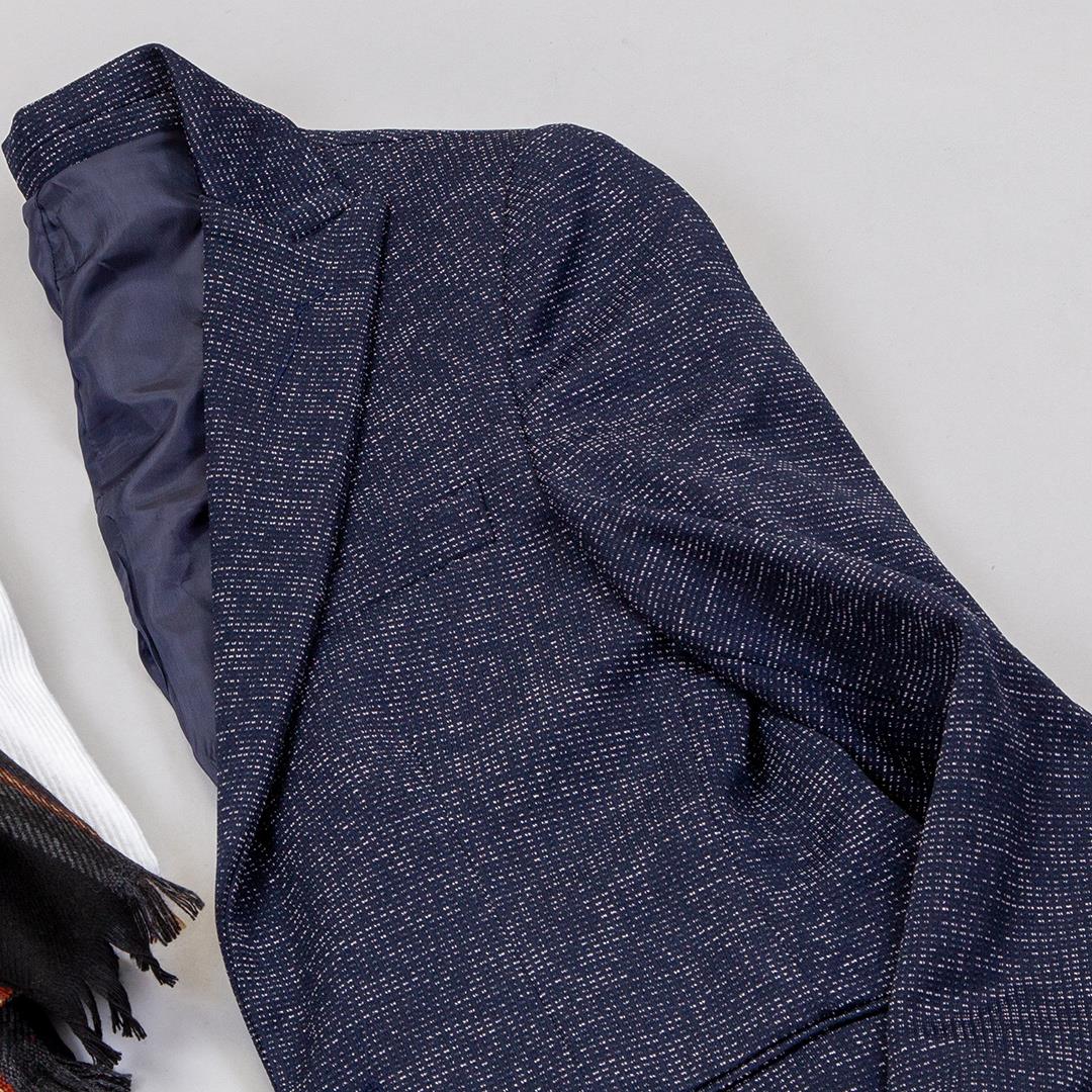 Mavi Blazer Ceket Boğazlı Body Pantolon Atkı Ayakkabı Kombin