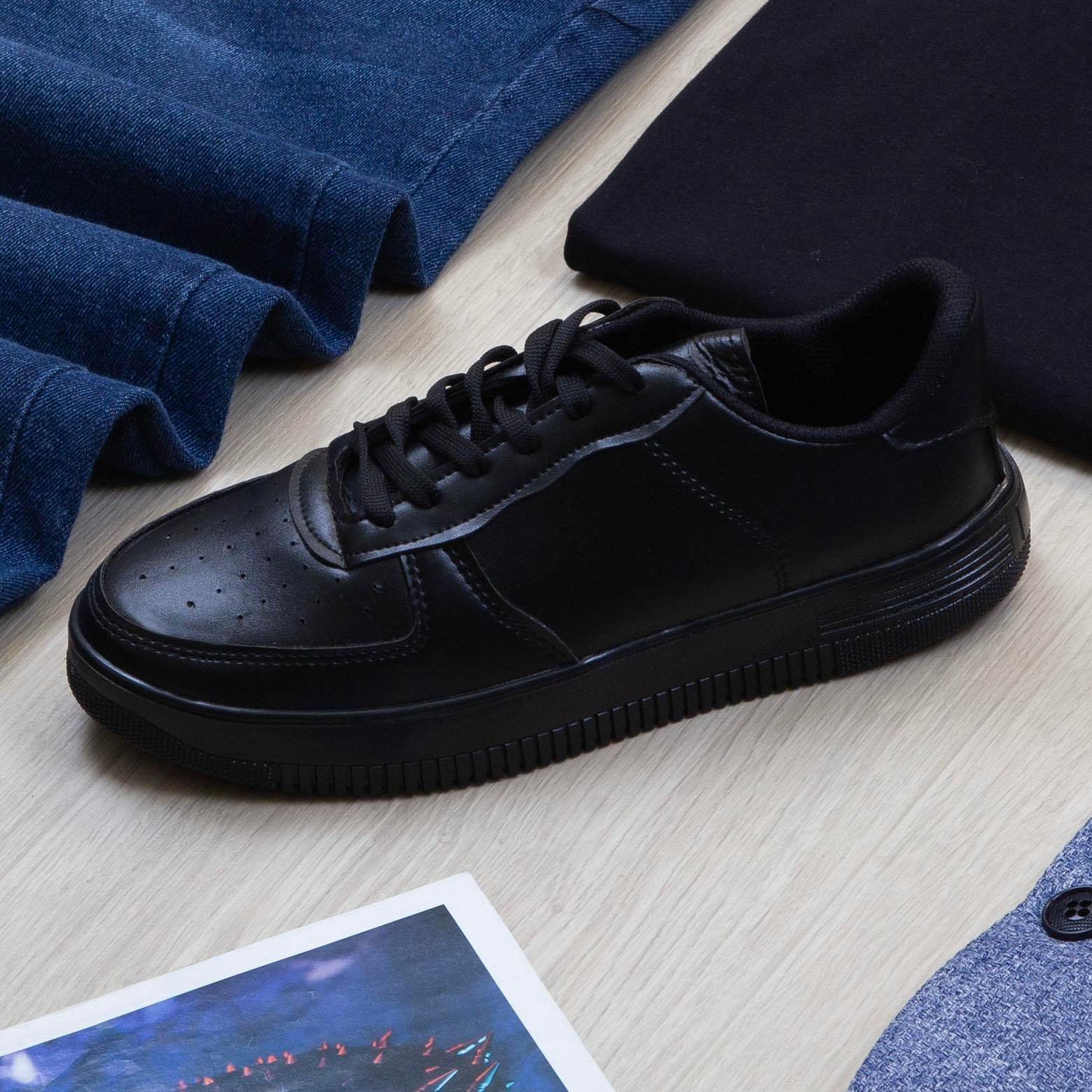 Mavi Dik Yaka Blazer Ceket Tişört Pantolon Ayakkabı Kombin