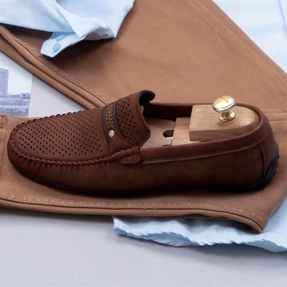 Mavi Gömlek Pantolon Ayakkabı Kombin