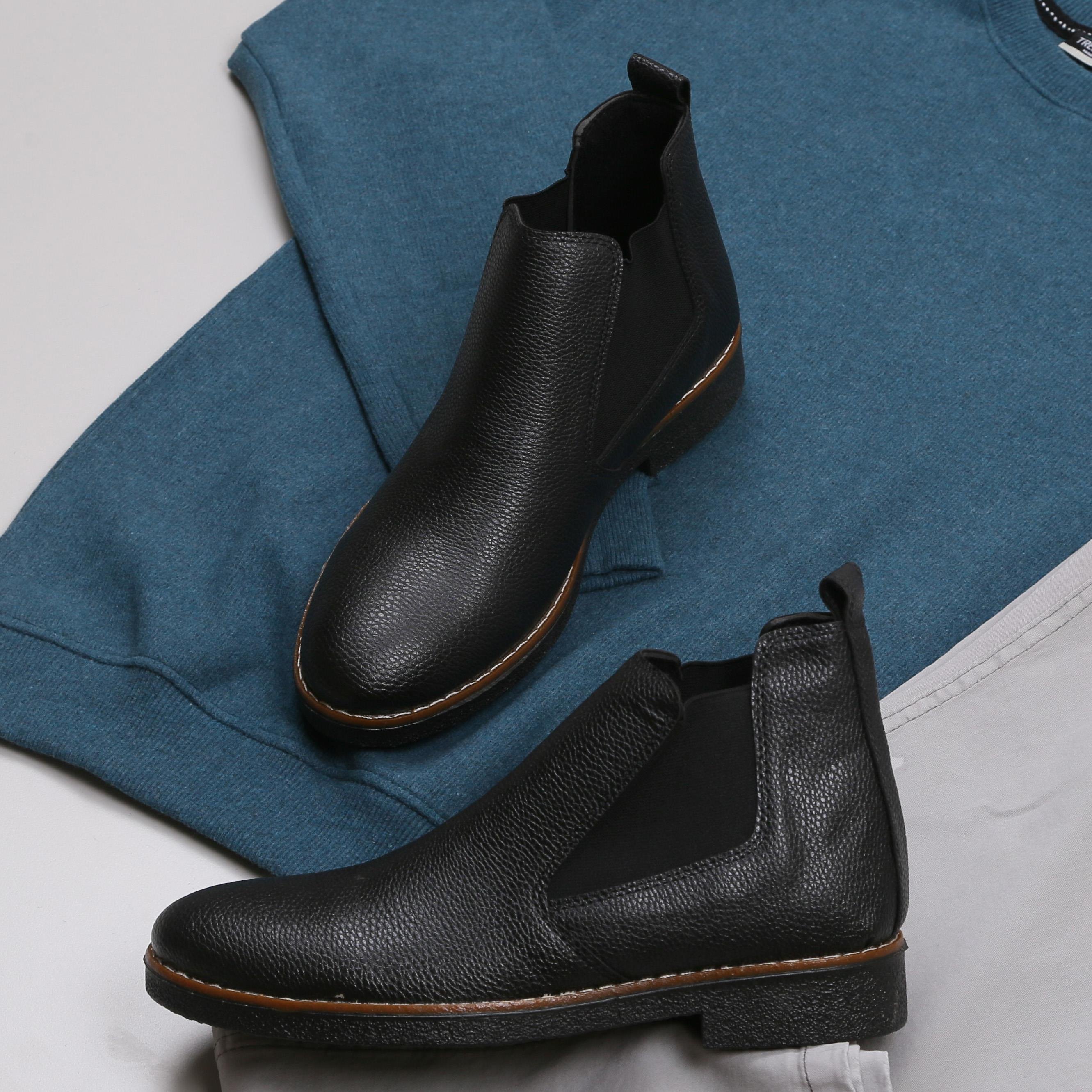 Mavi Kazak Kot Pantolon Bot Kombini