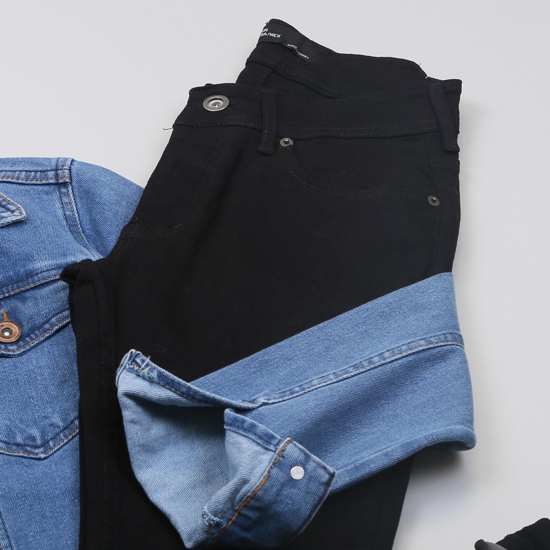 Mavi Kot Ceket Tişört Pantolon Ayakkabı Kombin