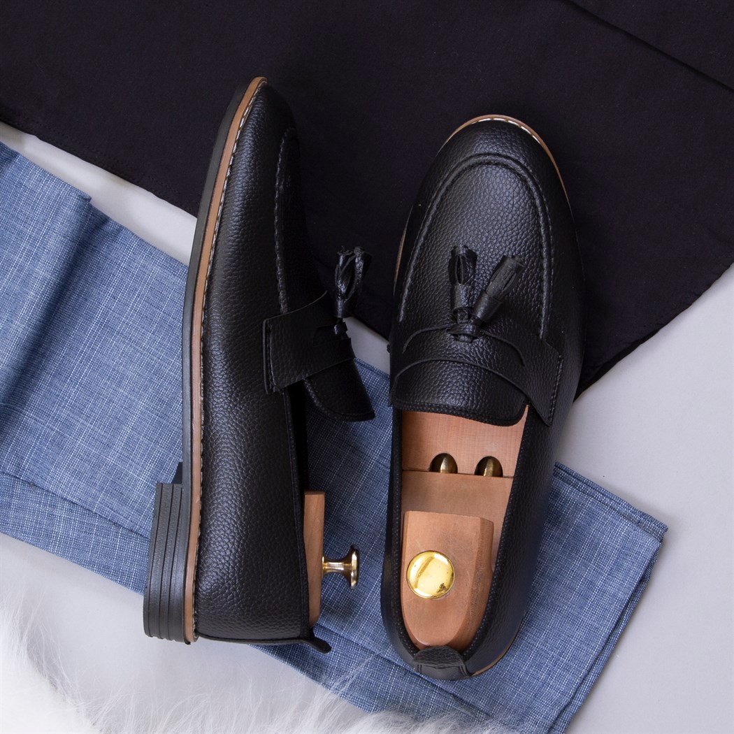 Mavi Kumaş Pantolon Gömlek Ayakkabı Kombin