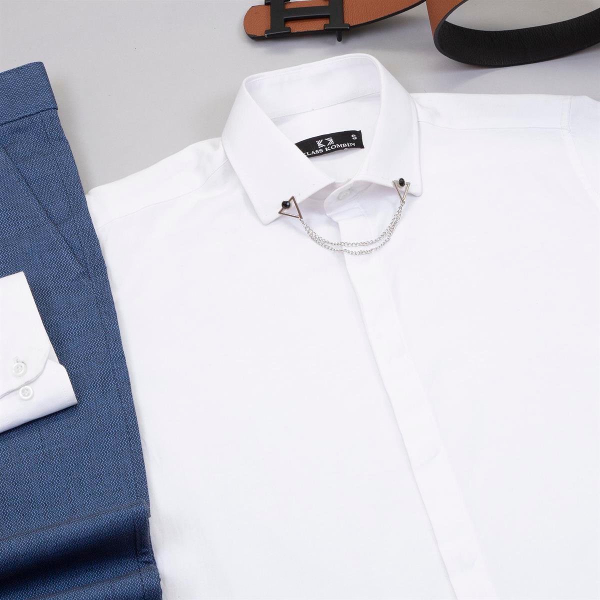 Mavi Pantolon Beyaz Gömlek Ayakkabı Kombin