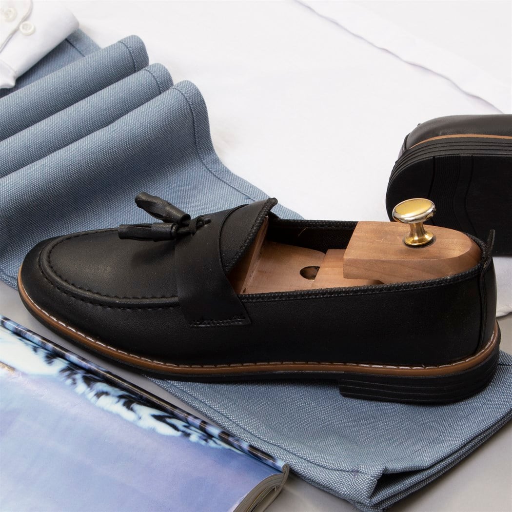 Mavi Pantolon Gömlek Papyon Ayakkabı Kombin