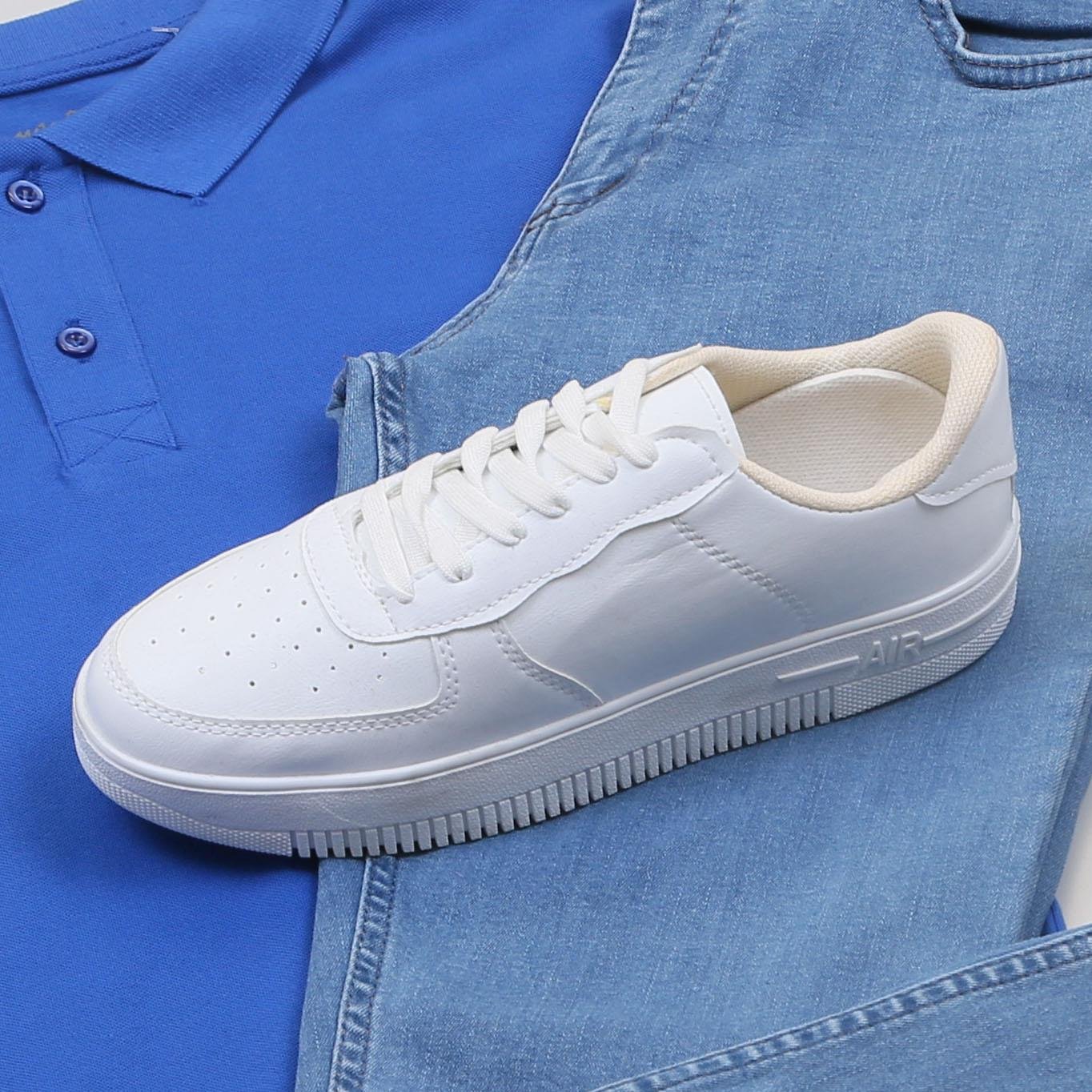 Mavi Polo Yaka Tişört Pantolon Ayakkabı Kombin